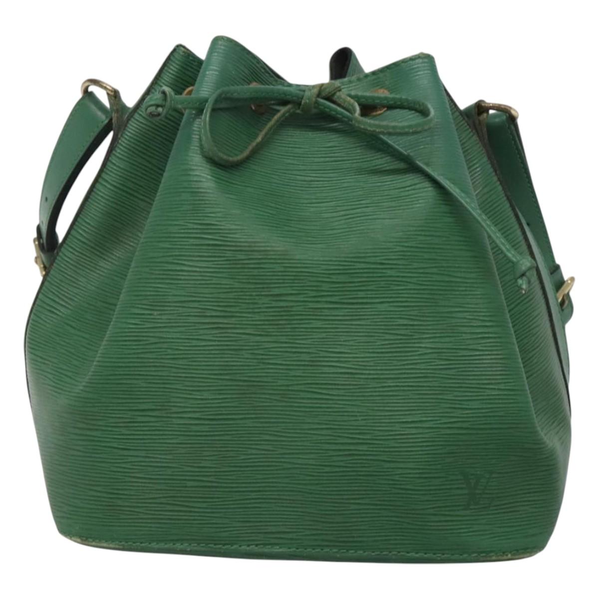 LOUIS VUITTON Epi Petit Noe Shoulder Bag Green M44104 LV Auth 126549