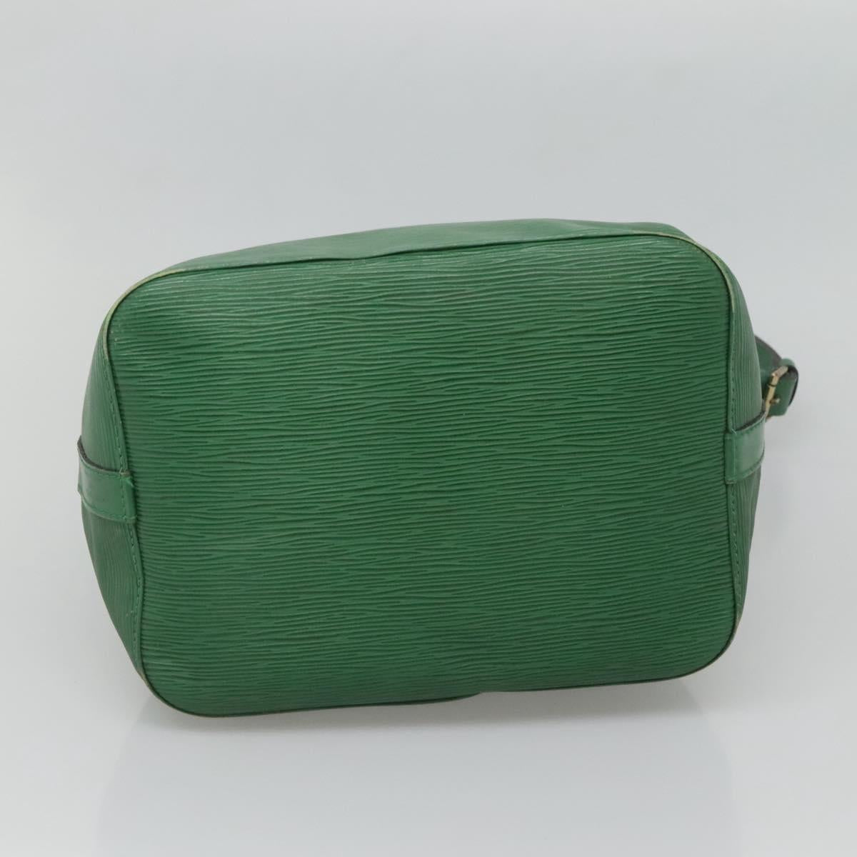 LOUIS VUITTON Epi Petit Noe Shoulder Bag Green M44104 LV Auth 126549