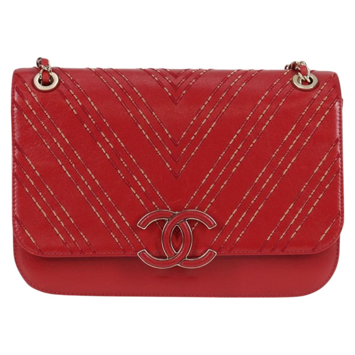 CHANEL Chain V Stitch Shoulder Bag Lamb Skin Red Gold CC Auth 126605SM