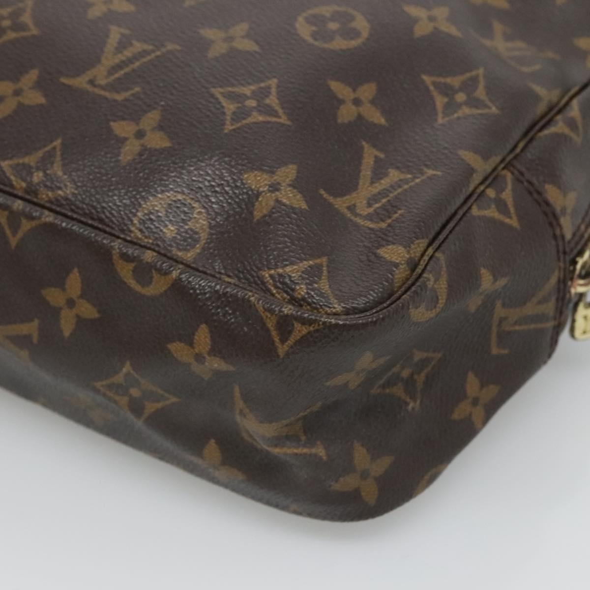 LOUIS VUITTON Monogram Trousse Toilette 28 Clutch Bag M47522 LV Auth 126851