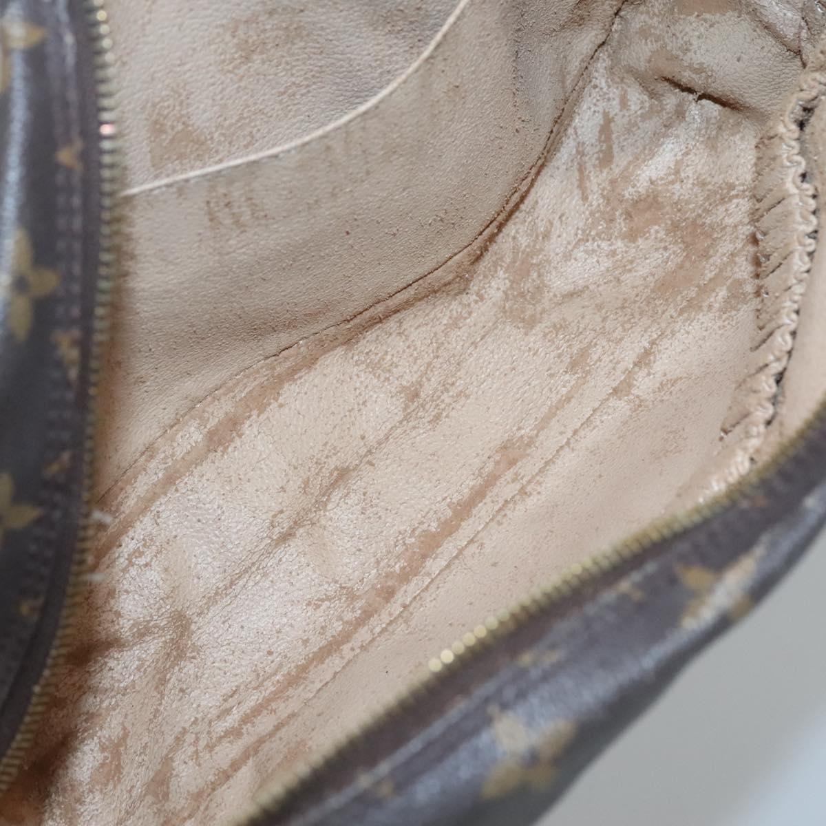 LOUIS VUITTON Monogram Trousse Toilette 28 Clutch Bag M47522 LV Auth 126851