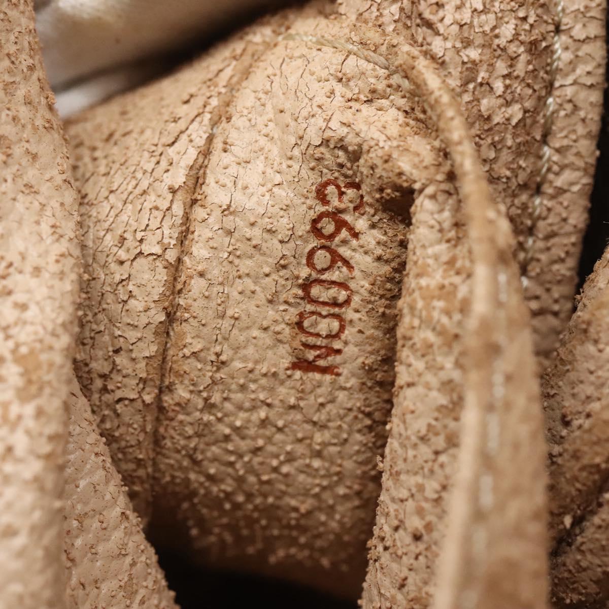 LOUIS VUITTON Monogram Trousse Toilette 28 Clutch Bag M47522 LV Auth 126851