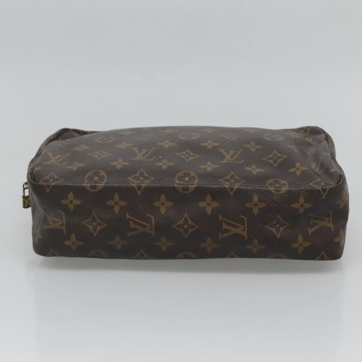 LOUIS VUITTON Monogram Trousse Toilette 28 Clutch Bag M47522 LV Auth 126851