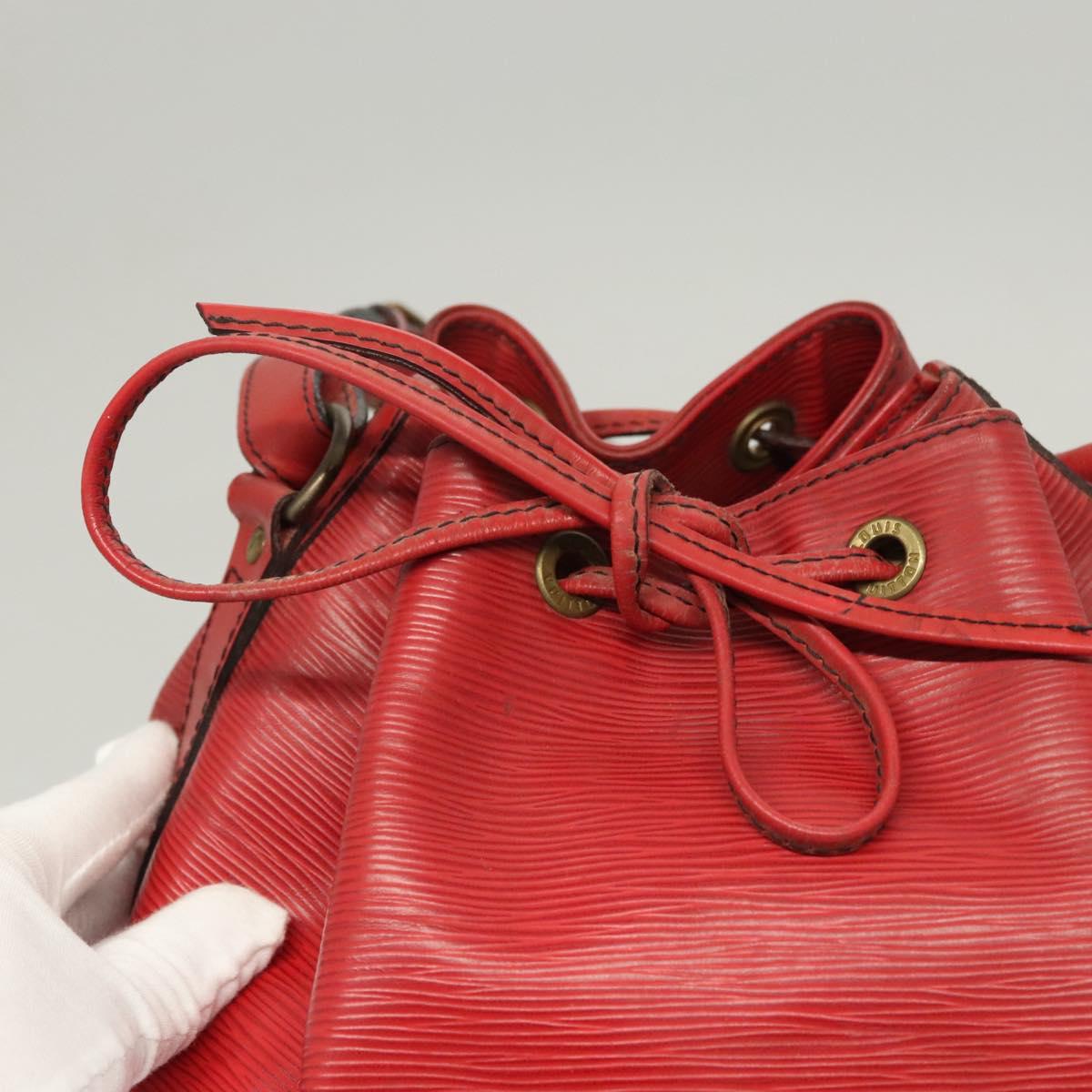 LOUIS VUITTON Epi Petit Noe Shoulder Bag Red M44107 LV Auth 127112