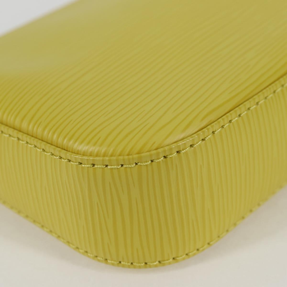 LOUIS VUITTON Epi Pochette Accessoires Pouch Pistachian M40975 LV Auth 127164V