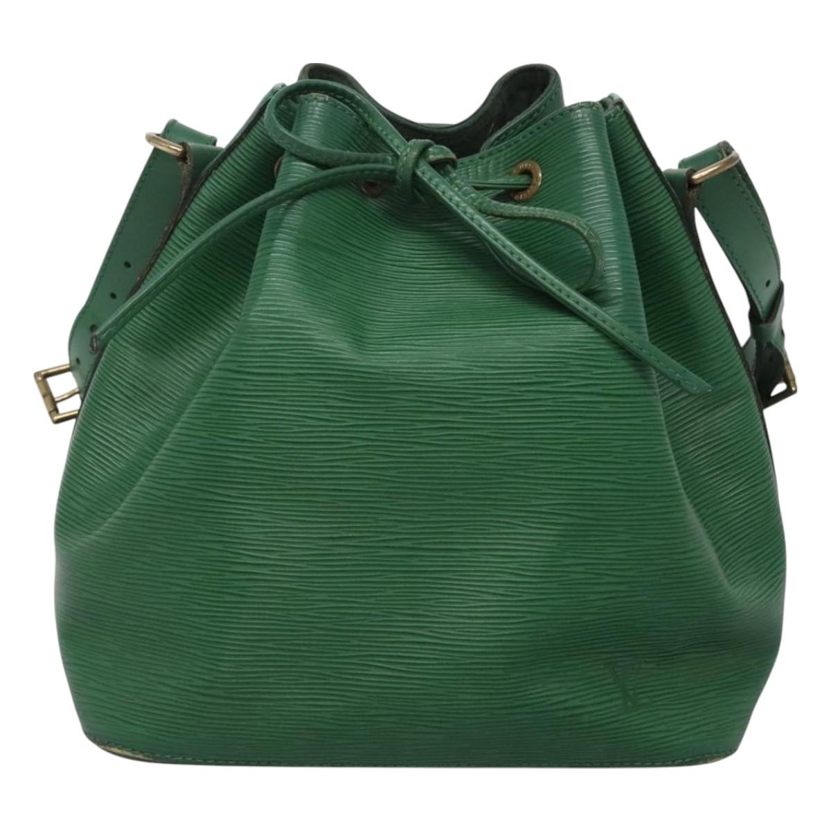 LOUIS VUITTON Epi Petit Noe Shoulder Bag Green M44104 LV Auth 127674