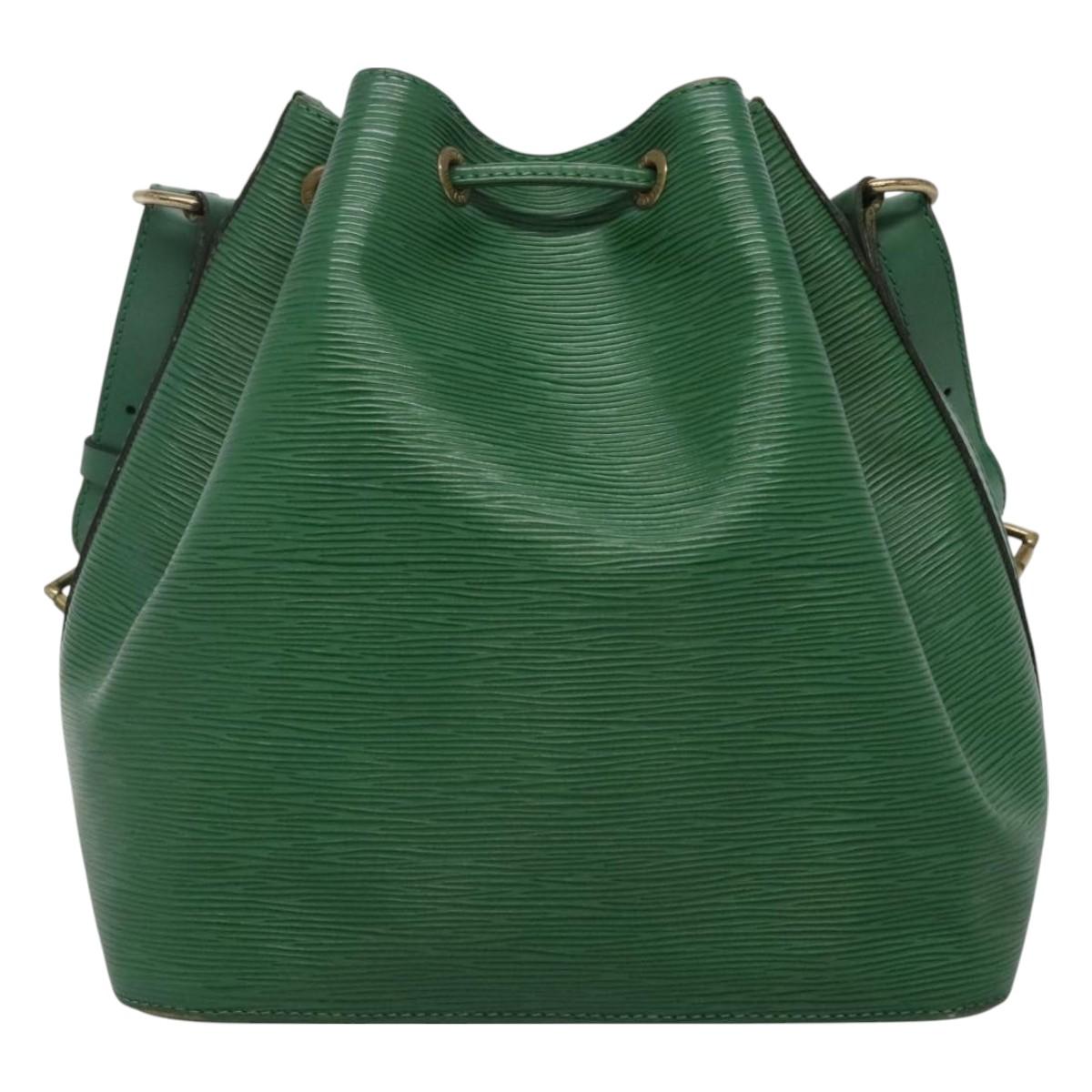 LOUIS VUITTON Epi Petit Noe Shoulder Bag Green M44104 LV Auth 127674
