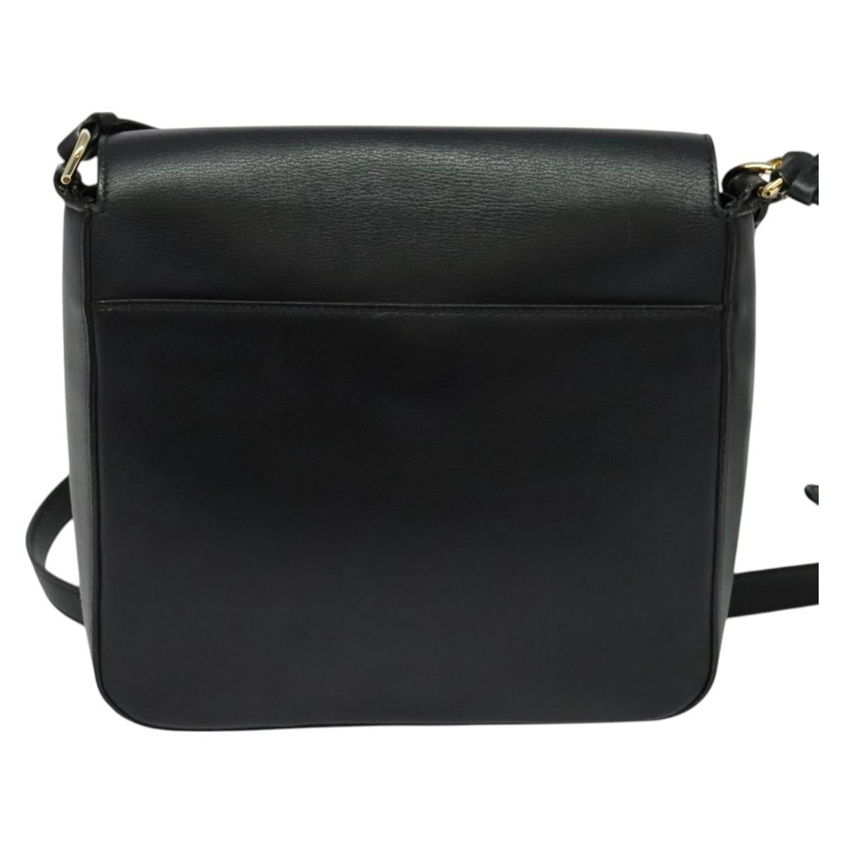 Salvatore Ferragamo Gancini Shoulder Bag Calf leather Black Gold Auth 127686