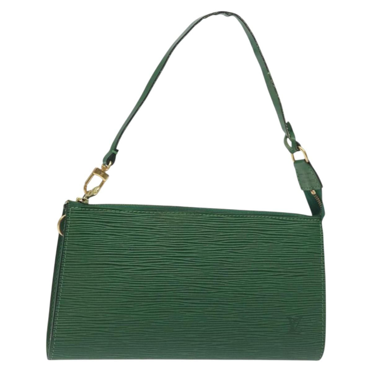 LOUIS VUITTON Epi Pochette Accessoires Pouch Green M52984 LV Auth 127700