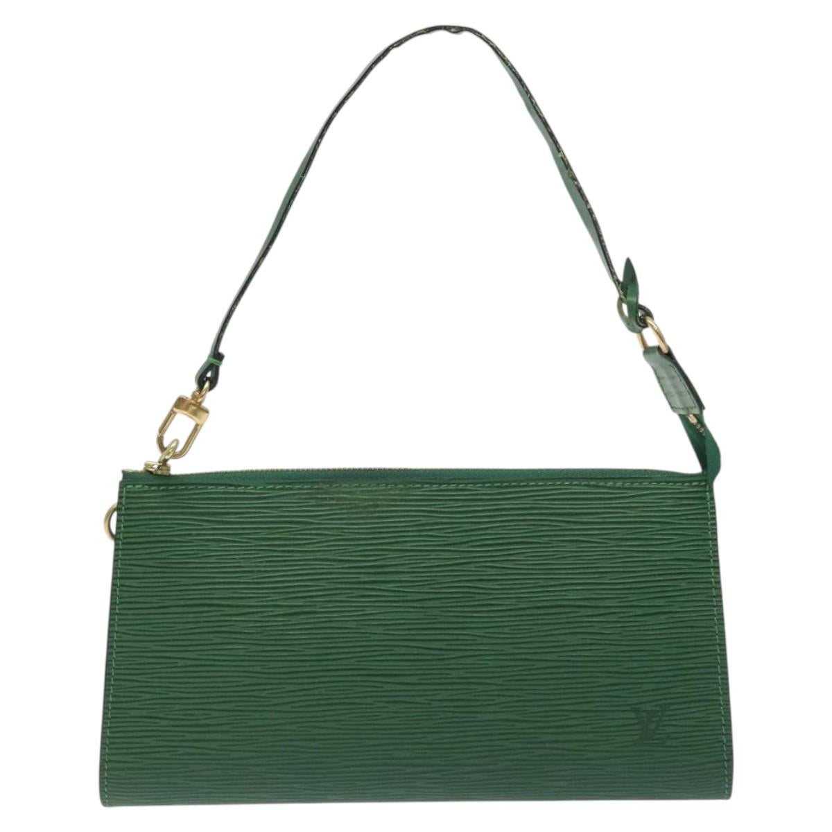 LOUIS VUITTON Epi Pochette Accessoires Pouch Green M52984 LV Auth 127700