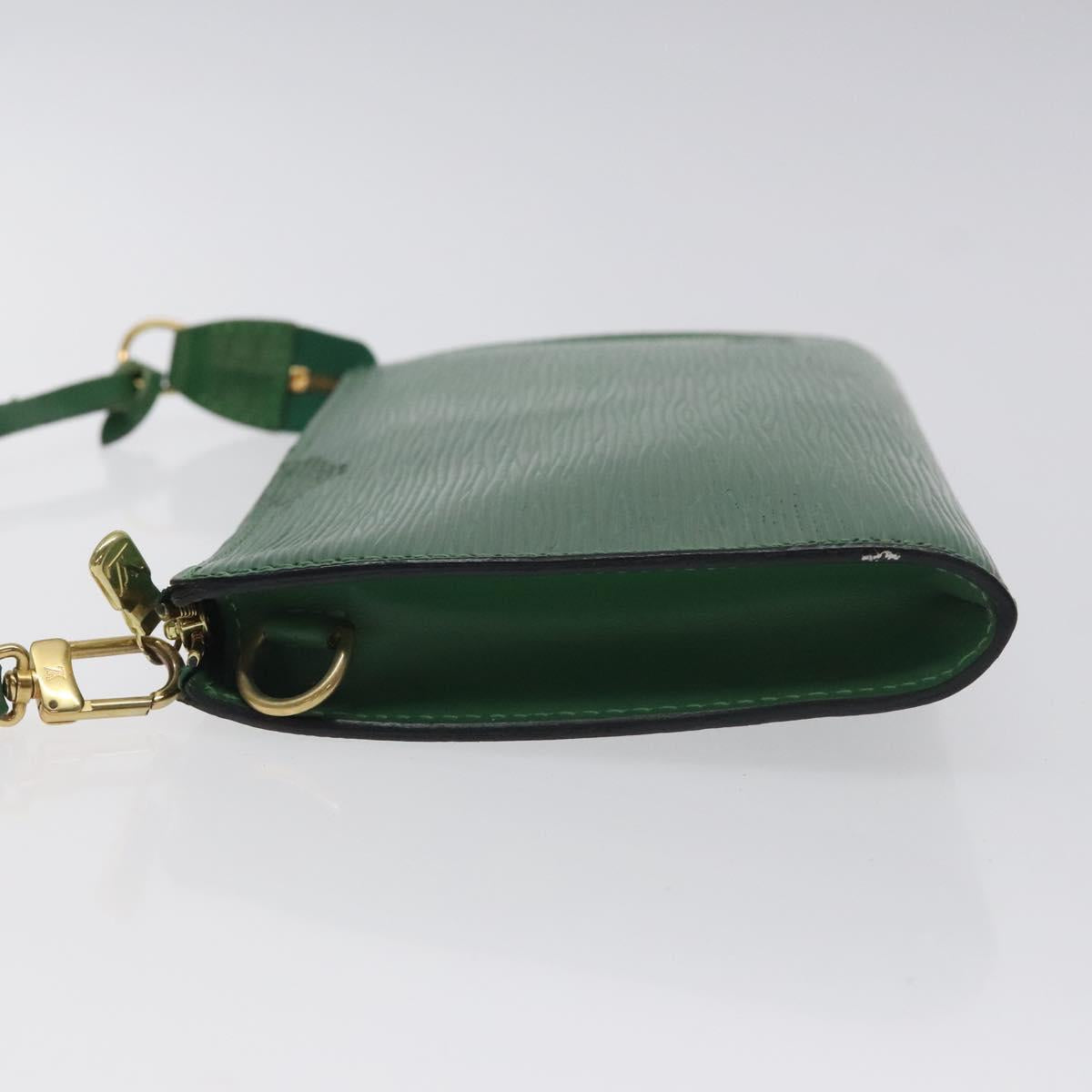 LOUIS VUITTON Epi Pochette Accessoires Pouch Green M52984 LV Auth 127700