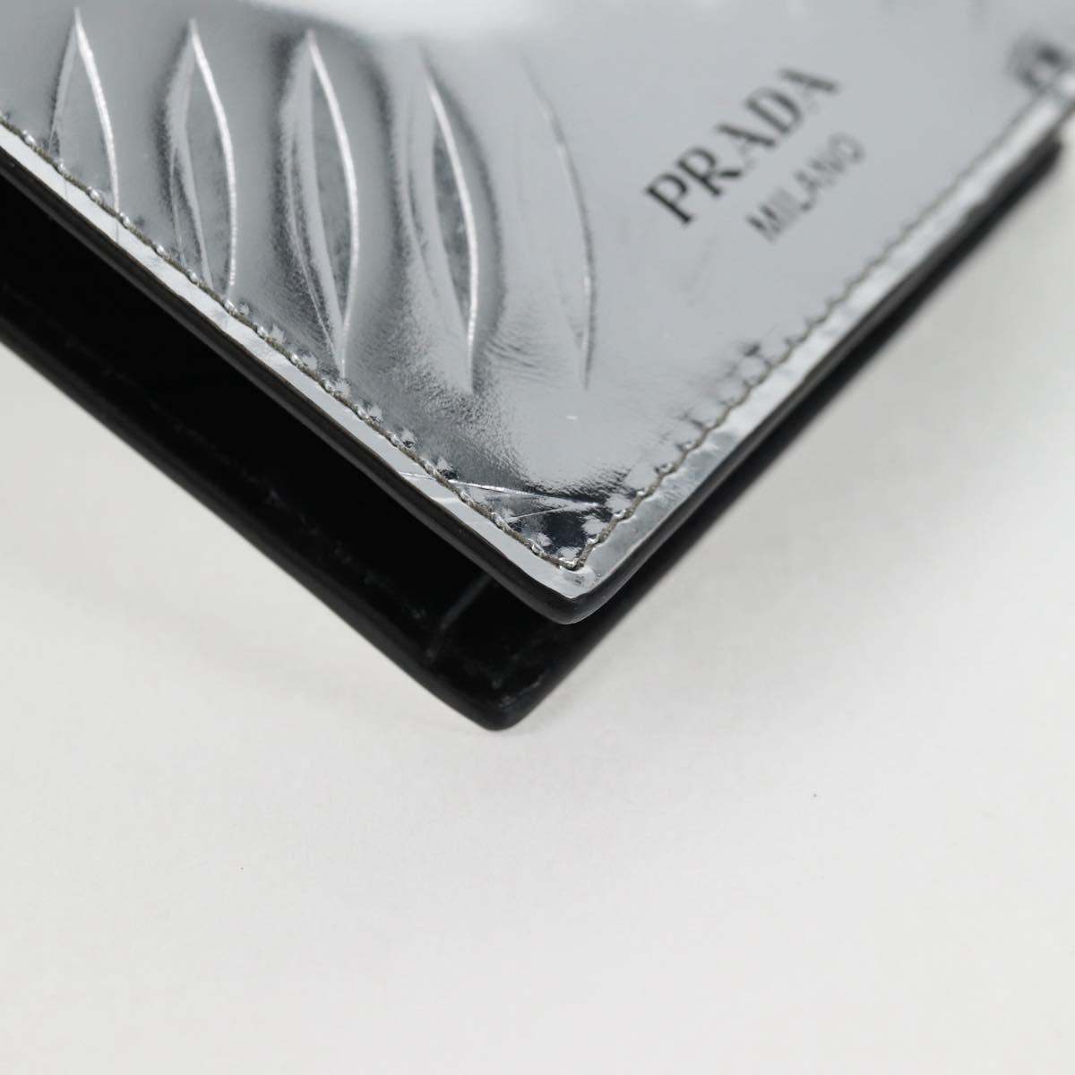 PRADA Wallet Patent leather Silver Auth 127893M