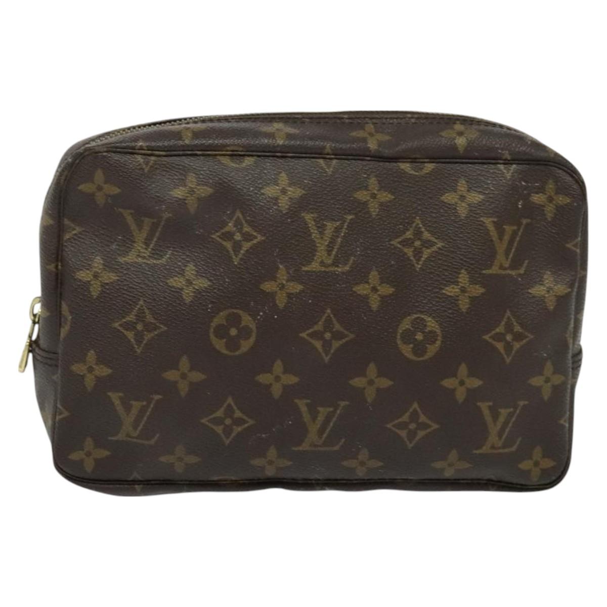 LOUIS VUITTON Monogram Trousse Toilette 23 Clutch Bag M47524 LV Auth 127956
