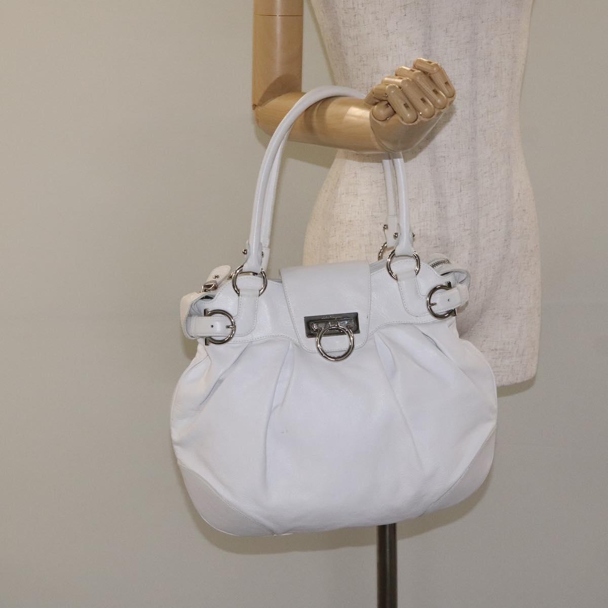 Salvatore Ferragamo Gancini Shoulder Bag Leather White Silver Auth 128020