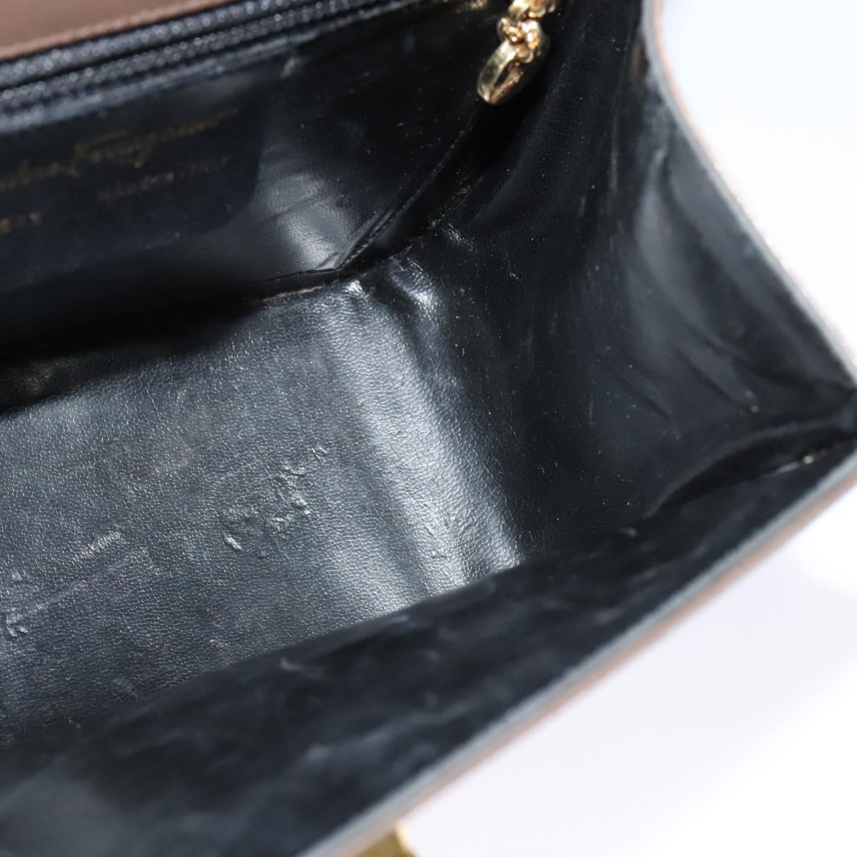 Salvatore Ferragamo Gancini Shoulder Bag Leather Brown Gold Auth 128109