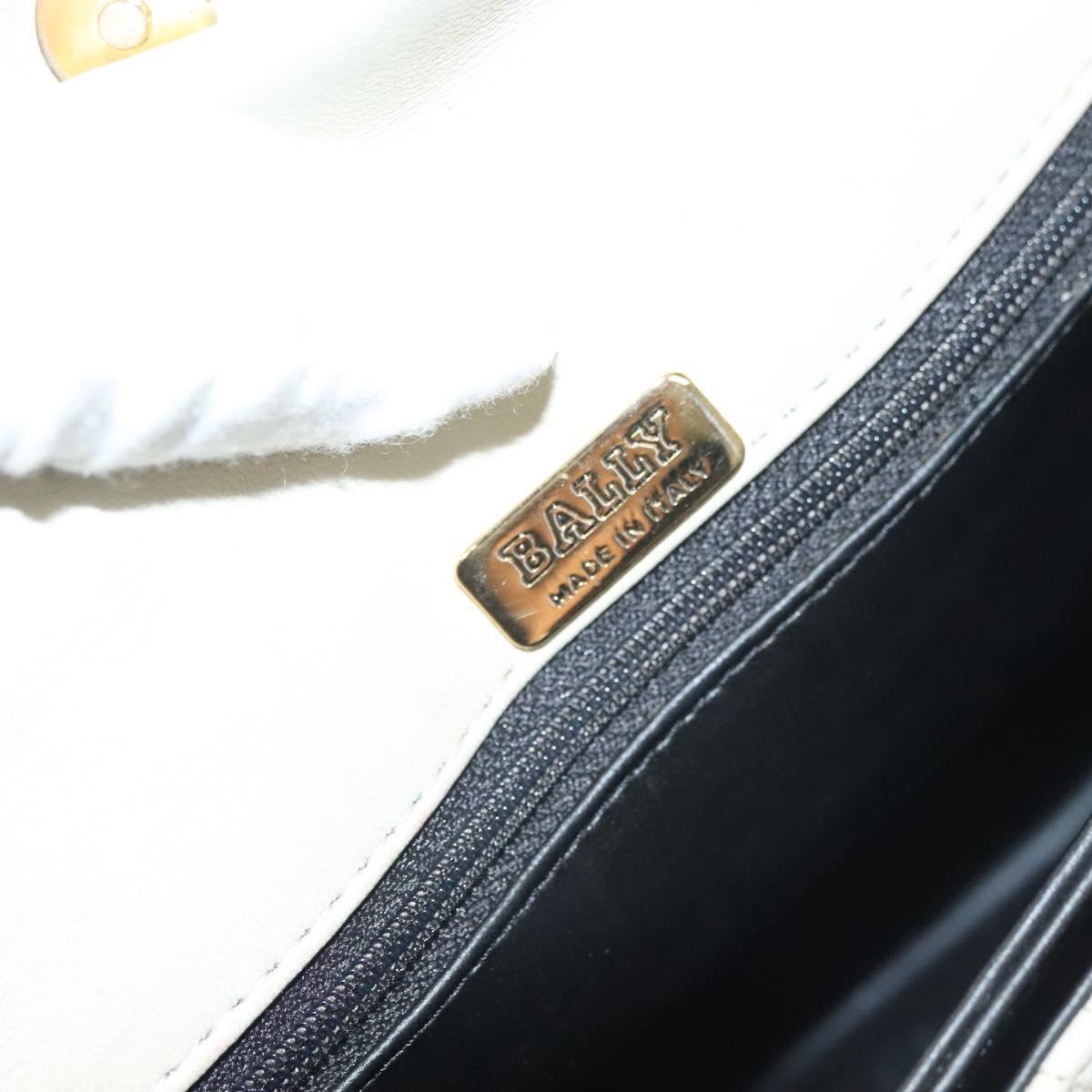 BALLY Chain Quilted Shoulder Bag Leather White Gold Auth 128125