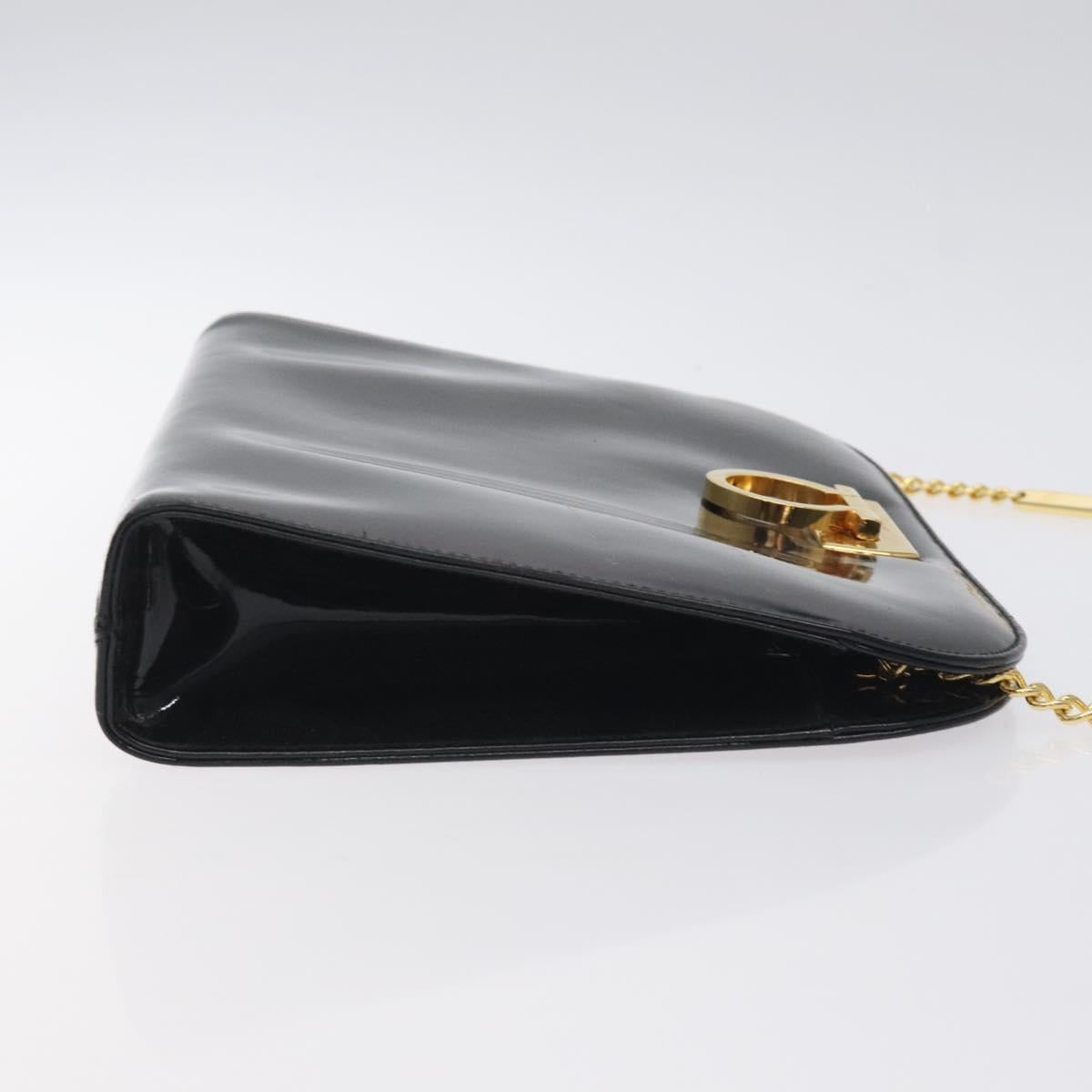 Salvatore Ferragamo Gancini Chain Shoulder Bag Patent Black Gold Auth 128138