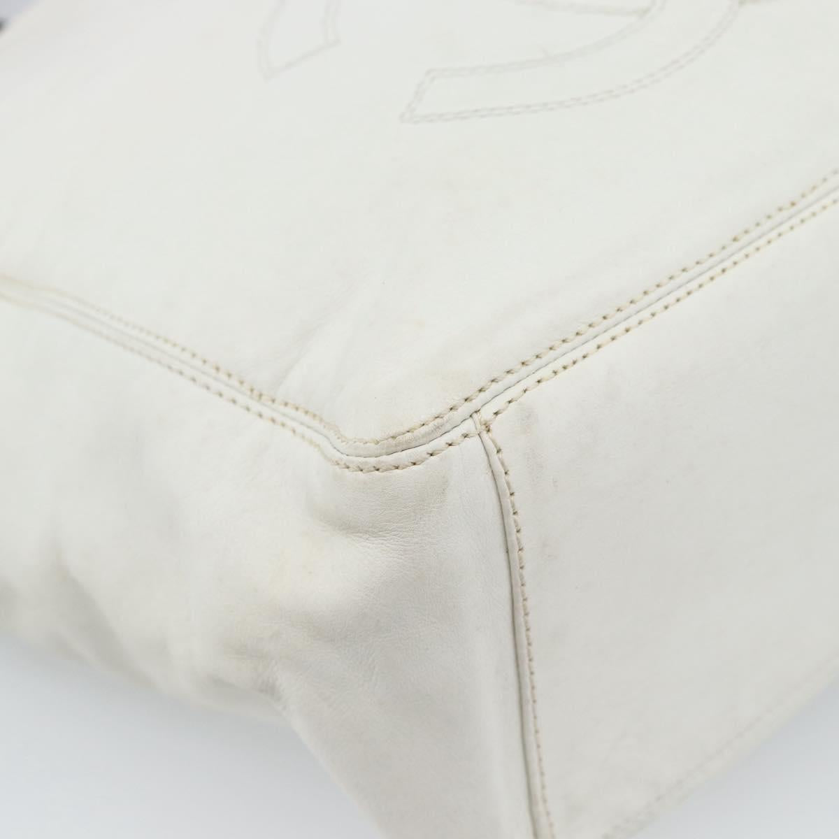 CHANEL Chain Tote Bag Lamb Skin White CC Auth 128237