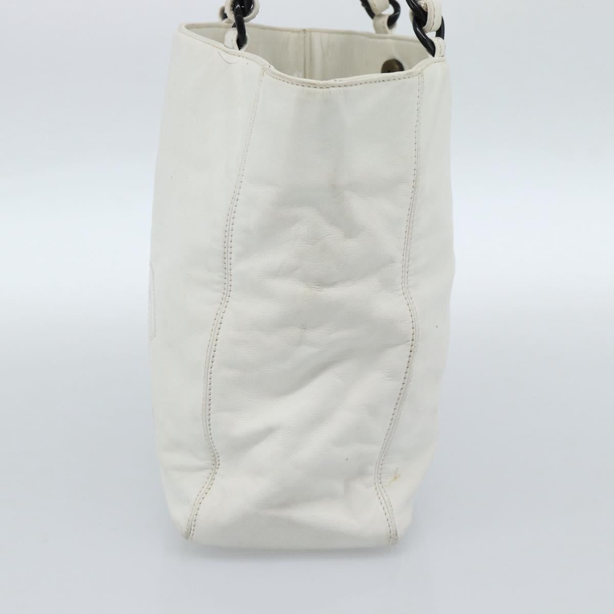 CHANEL Chain Tote Bag Lamb Skin White CC Auth 128237