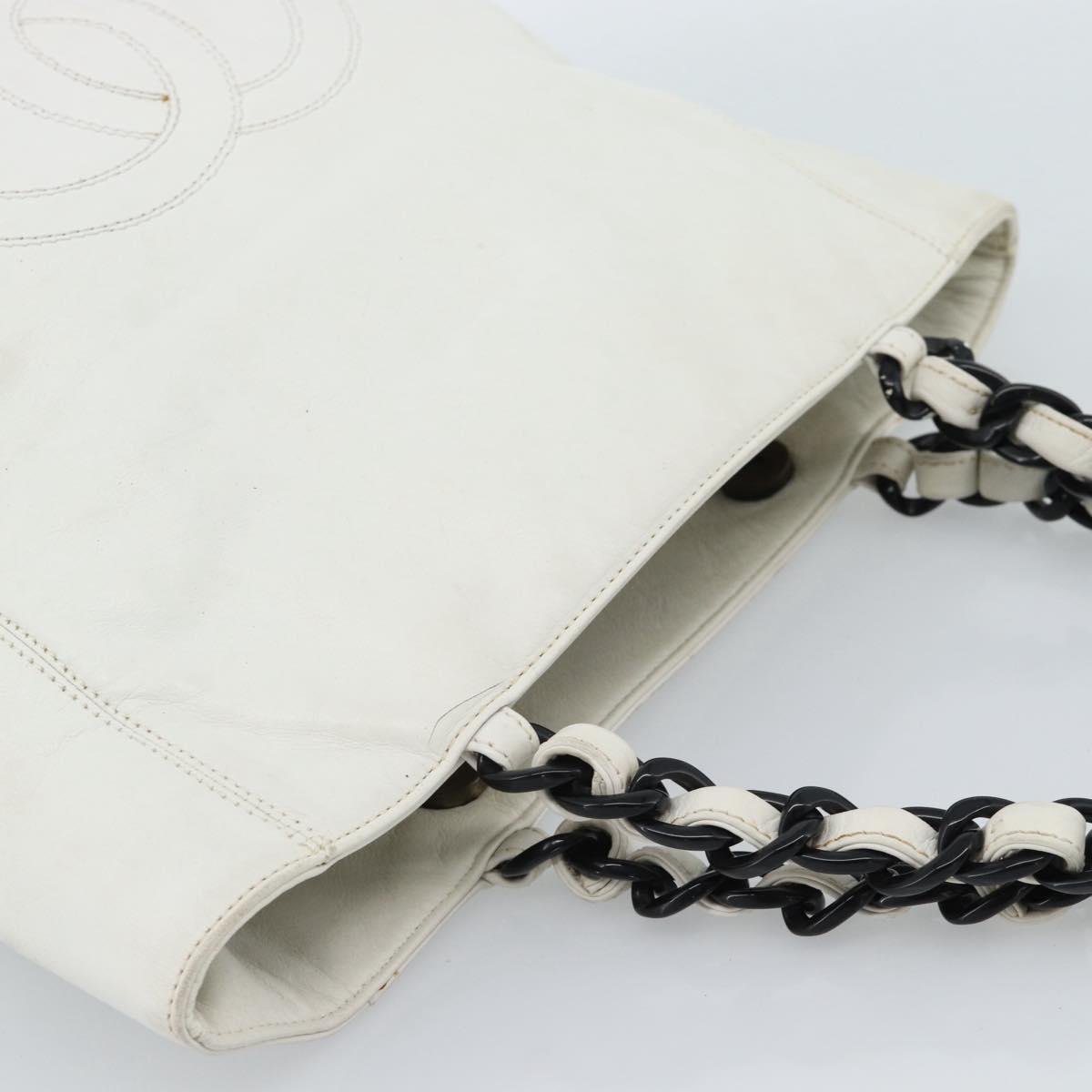 CHANEL Chain Tote Bag Lamb Skin White CC Auth 128237