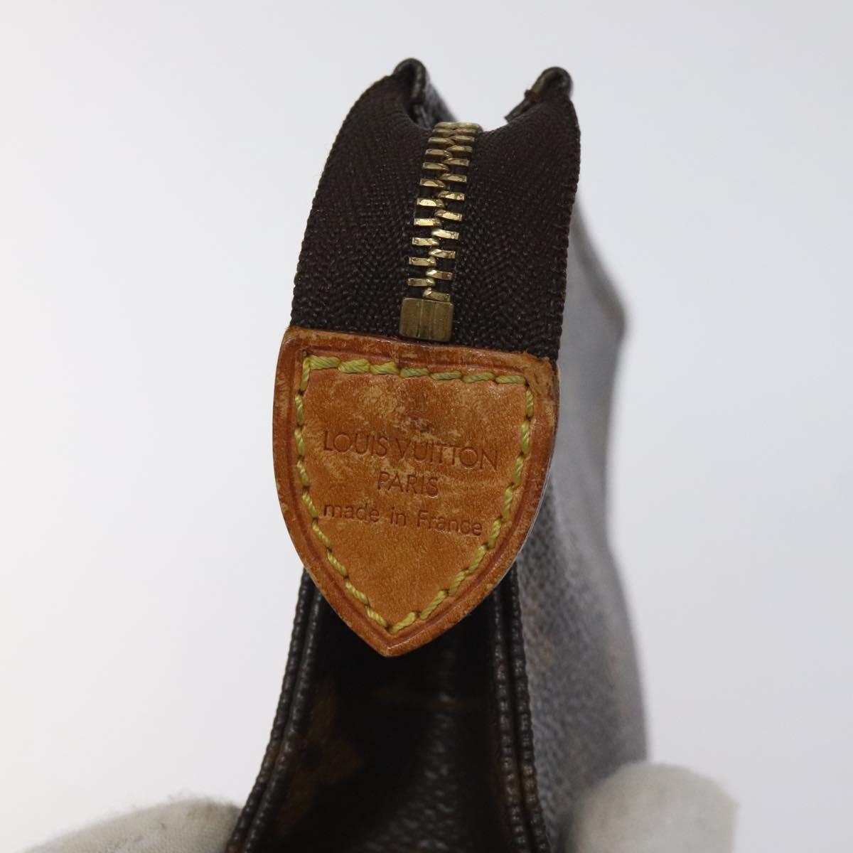 LOUIS VUITTON Monogram Poche Toilette 15 Pouch M47546 LV Auth 128258