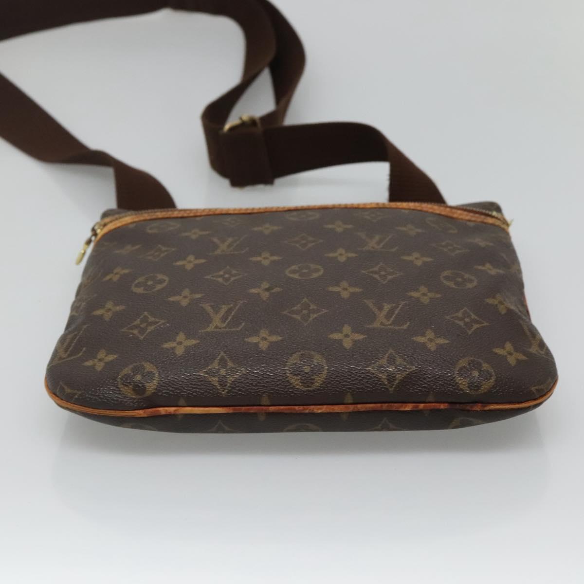 LOUIS VUITTON Monogram Pochette Bosphore Shoulder Bag M40044 LV Auth 128295