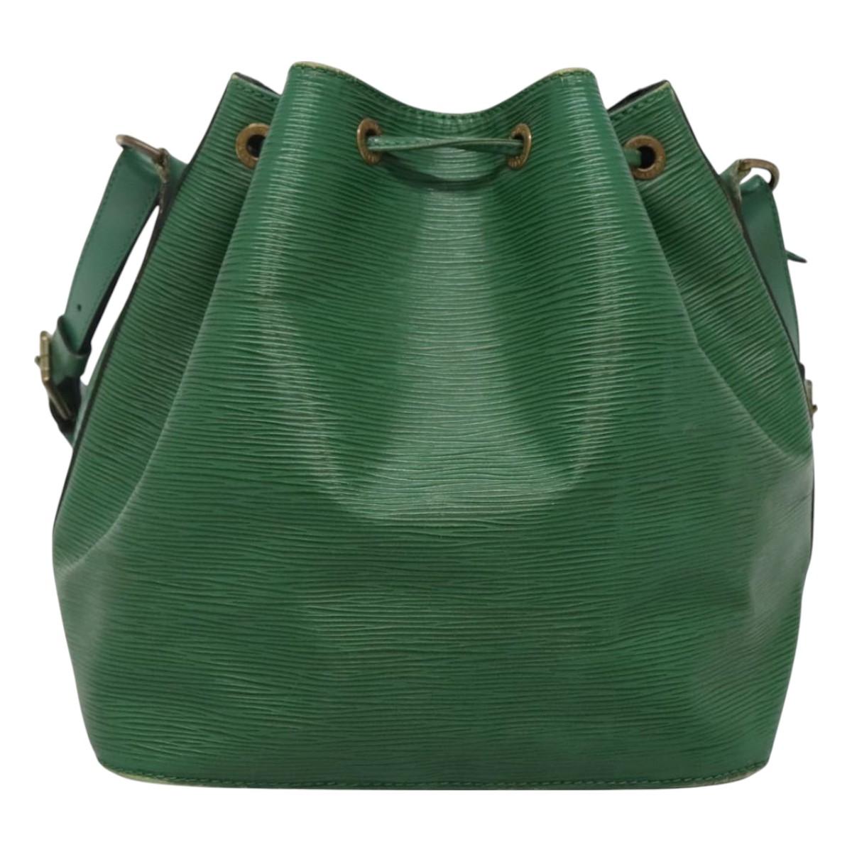 LOUIS VUITTON Epi Petit Noe Shoulder Bag Green M44104 LV Auth 128394