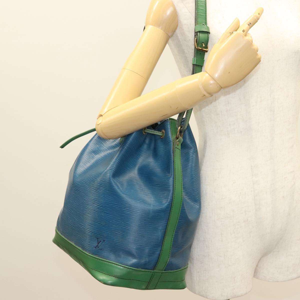 LOUIS VUITTON Epi Noe Shoulder Bag Bicolor Green Blue M44044 LV Auth 128621