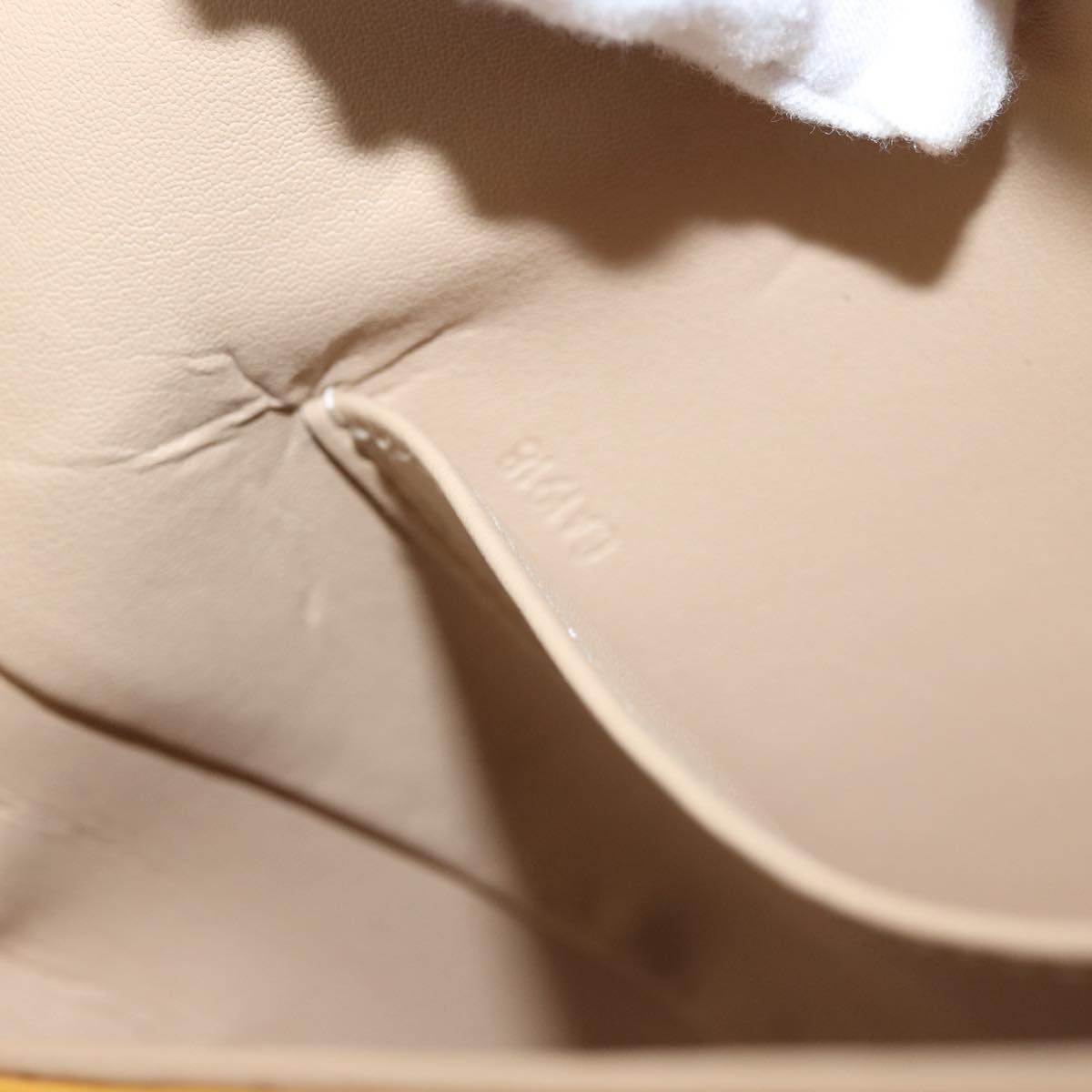 LOUIS VUITTON Monogram Vernis Thompson Street Bag Beige M91301 LV Auth 128772
