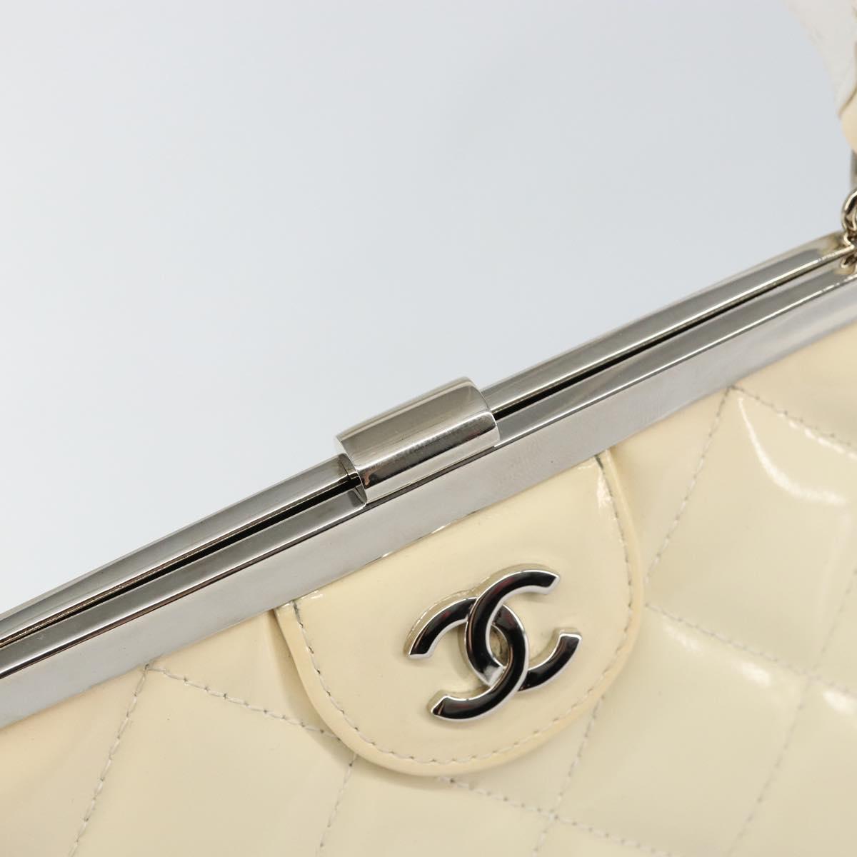 CHANEL Matelasse Gamaguchi Hand Bag Enamel White Silver CC Auth 128927