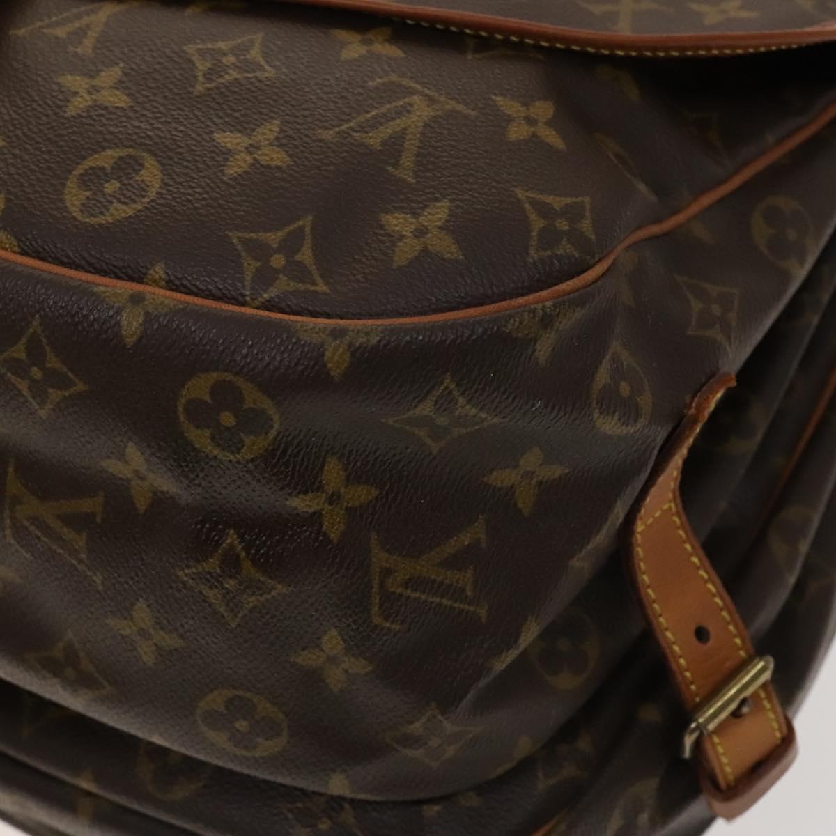 LOUIS VUITTON Monogram Saumur 35 Shoulder Bag M42254 LV Auth 128972