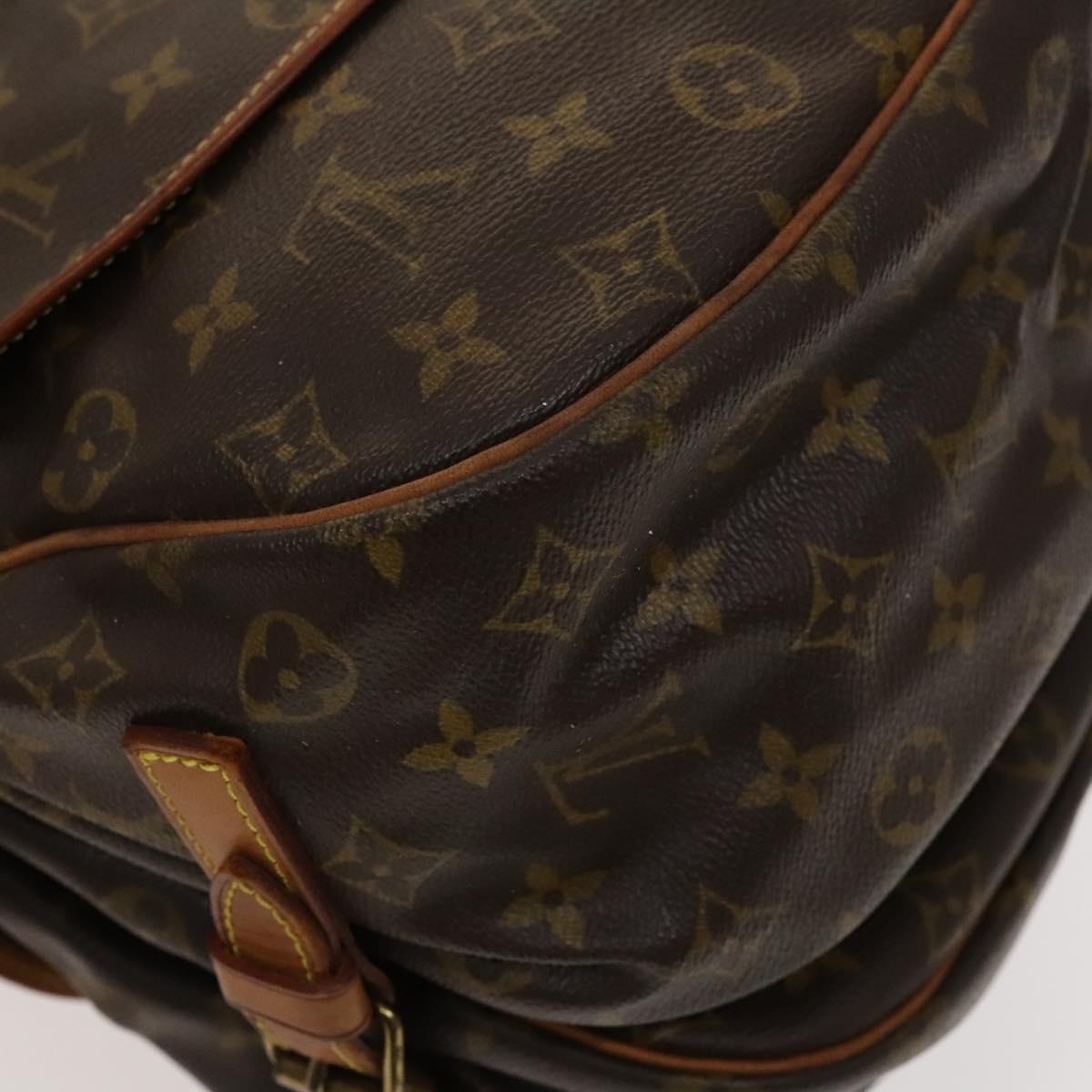 LOUIS VUITTON Monogram Saumur 35 Shoulder Bag M42254 LV Auth 128972
