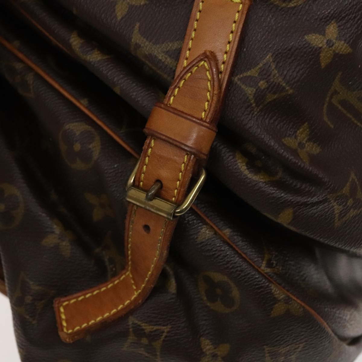 LOUIS VUITTON Monogram Saumur 35 Shoulder Bag M42254 LV Auth 128972