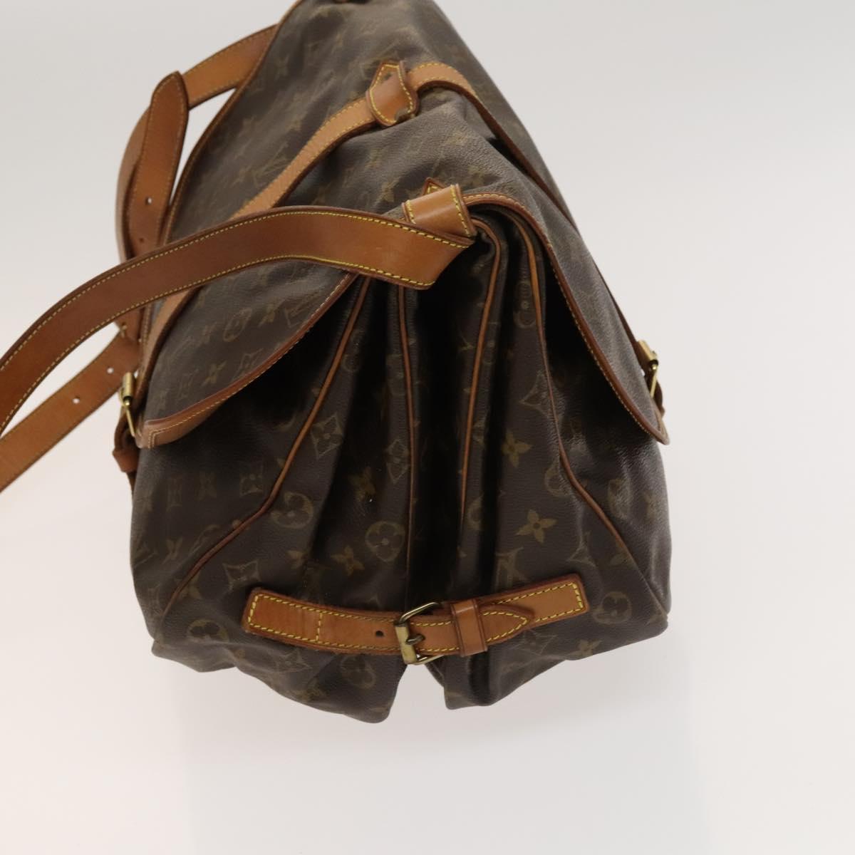 LOUIS VUITTON Monogram Saumur 35 Shoulder Bag M42254 LV Auth 128972