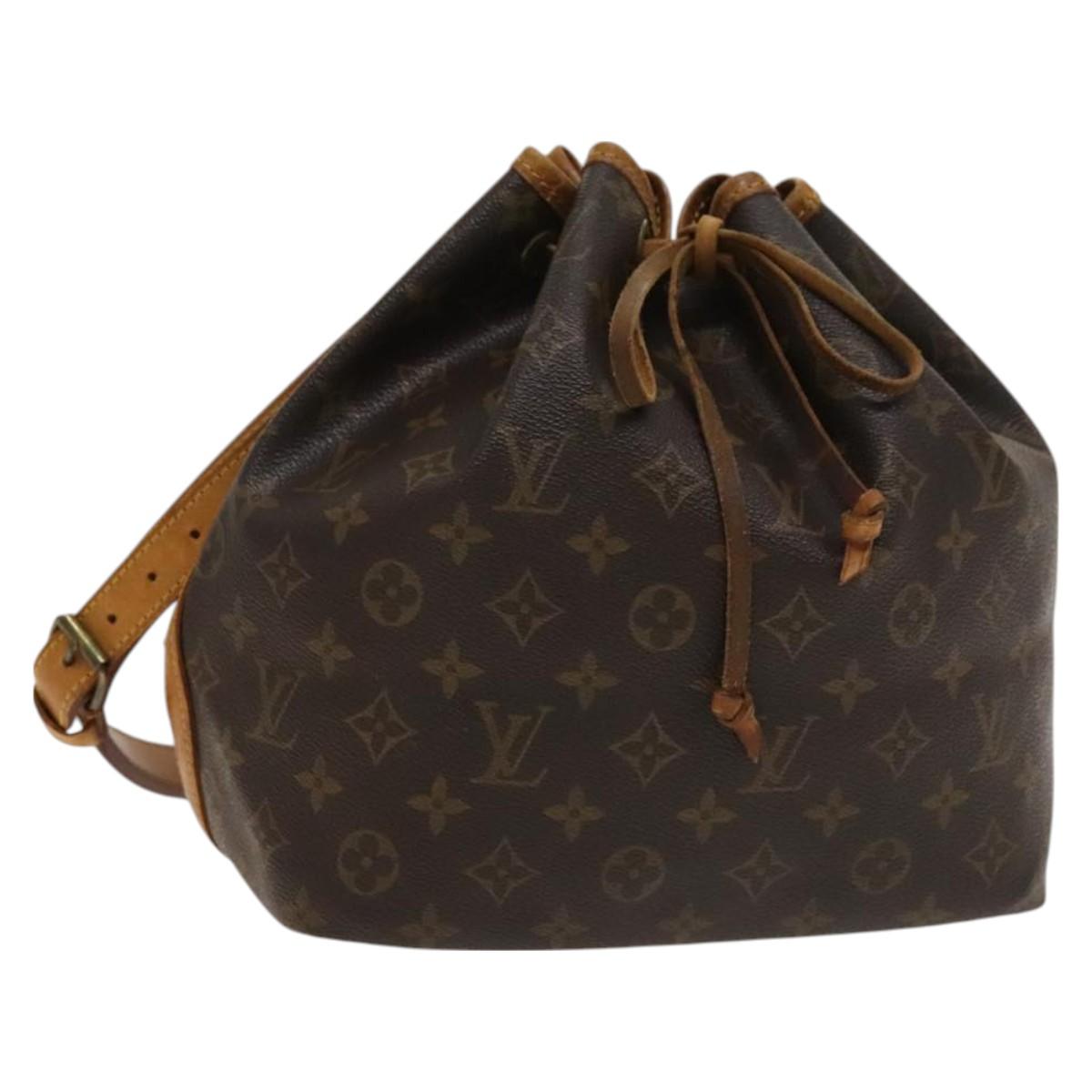 LOUIS VUITTON Monogram Petit Noe Shoulder Bag M42226 LV Auth 129095
