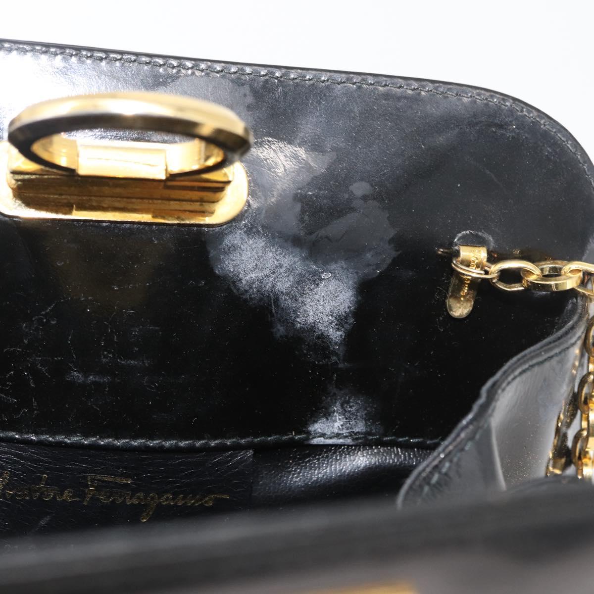 Salvatore Ferragamo Gancini Chain Shoulder Bag Patent Black Gold Auth 129160