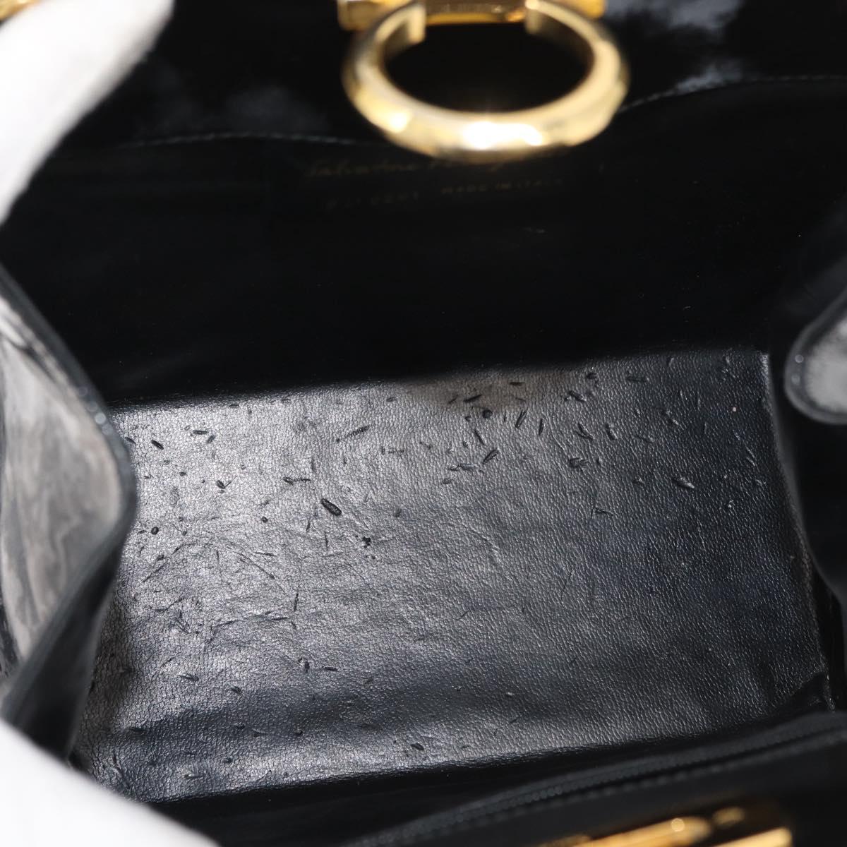 Salvatore Ferragamo Gancini Chain Shoulder Bag Patent Black Gold Auth 129160
