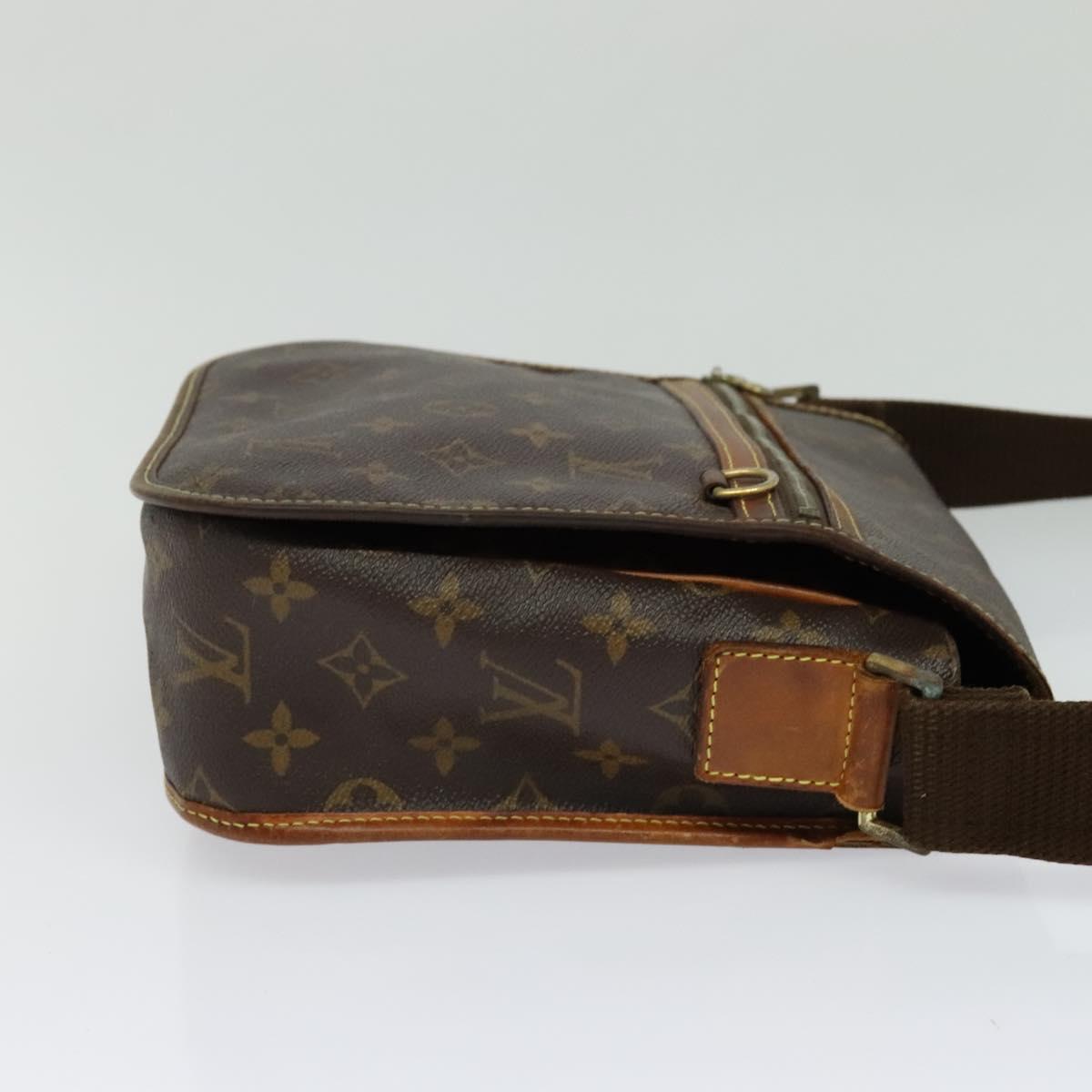 LOUIS VUITTON Monogram Messenger Bosphore PM Shoulder Bag M40106 LV Auth 129221
