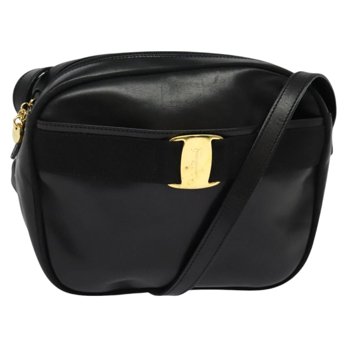 Salvatore Ferragamo Vala Shoulder Bag Leather Black Gold Auth 129395