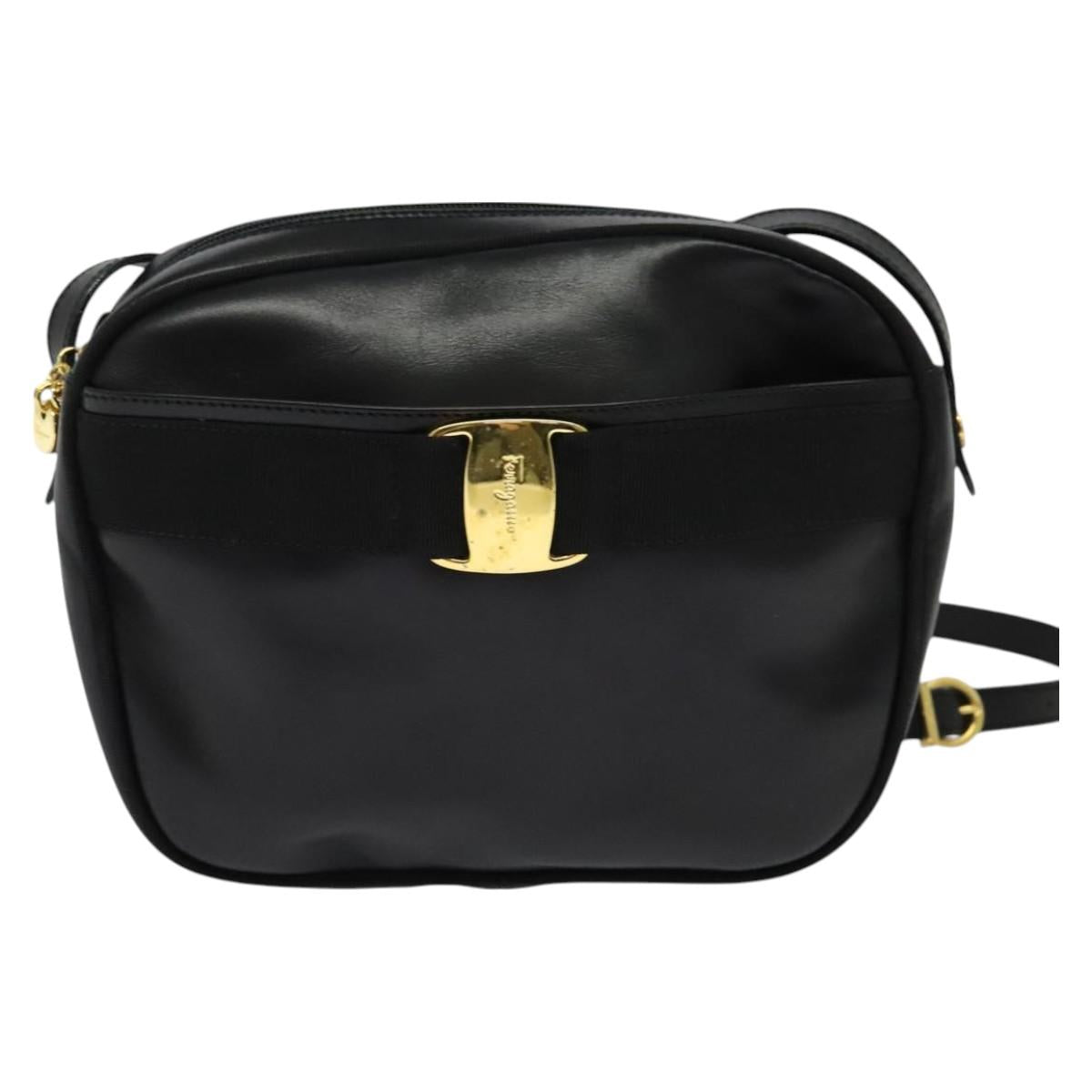 Salvatore Ferragamo Vala Shoulder Bag Leather Black Gold Auth 129395