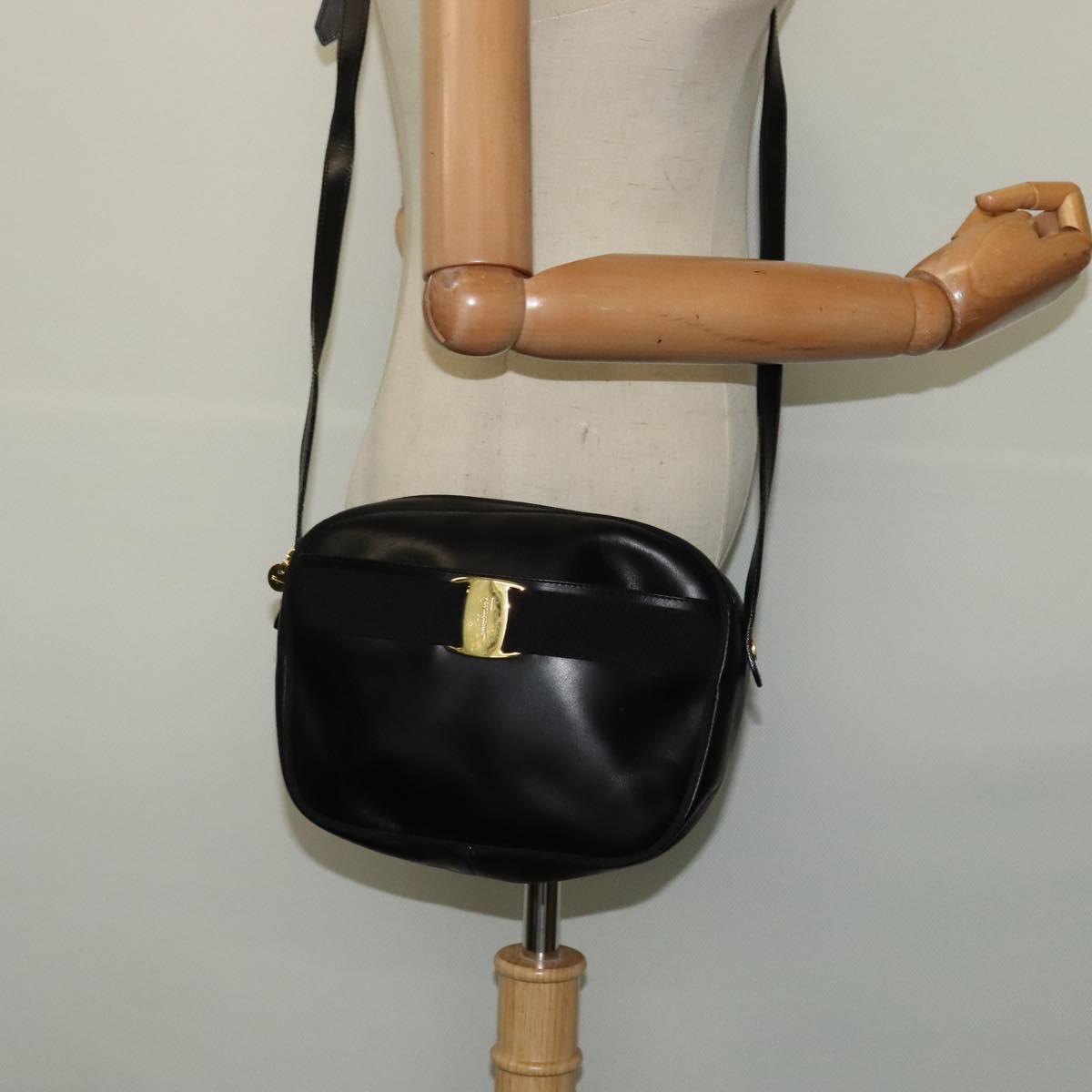 Salvatore Ferragamo Vala Shoulder Bag Leather Black Gold Auth 129395