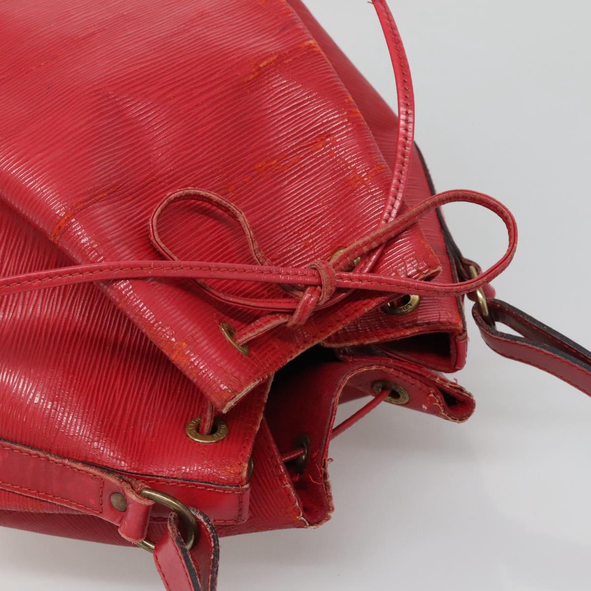 LOUIS VUITTON Epi Petit Noe Shoulder Bag Red M44107 LV Auth 129608