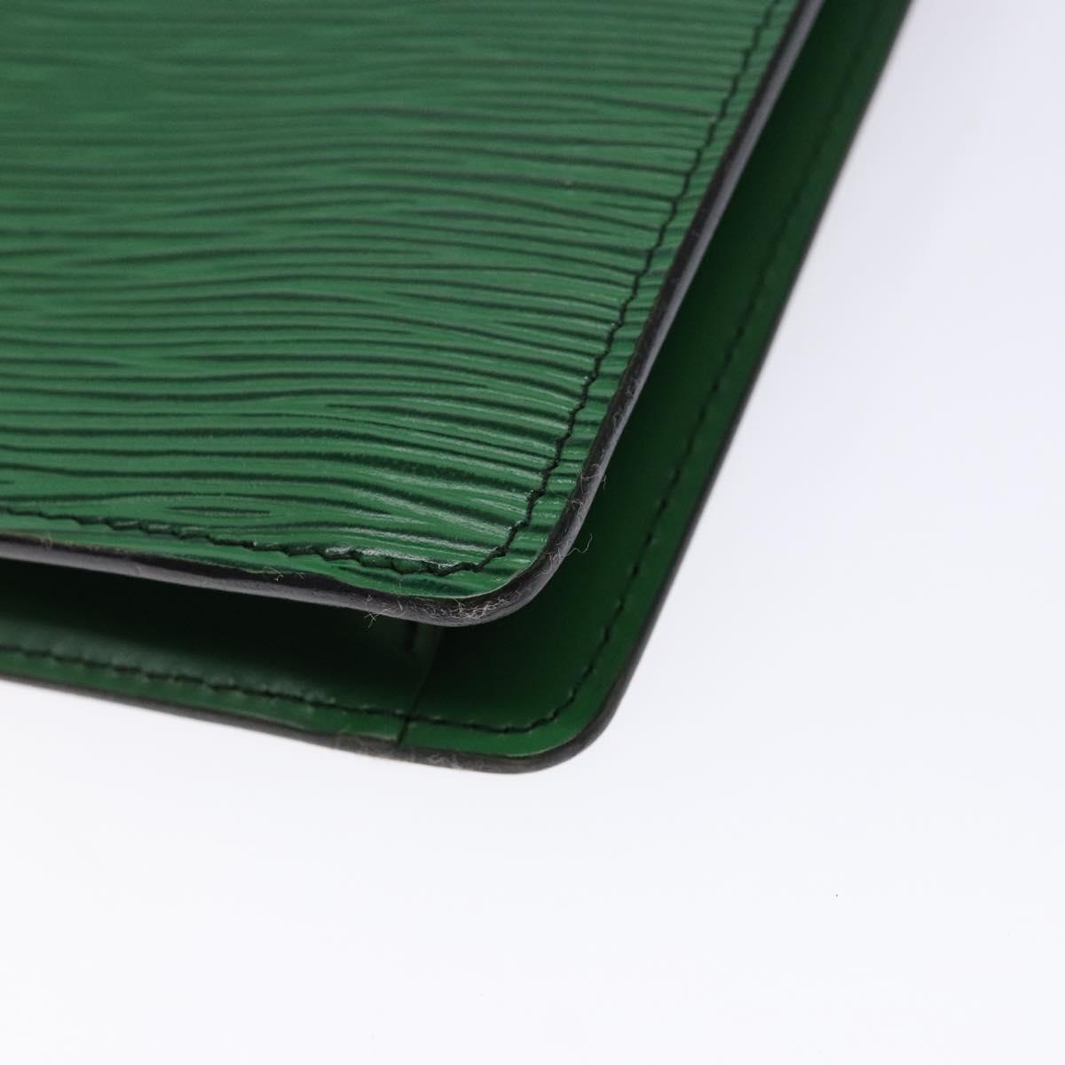 LOUIS VUITTON Epi Montaigne 23 Clutch Bag Green M52664 LV Auth 129609