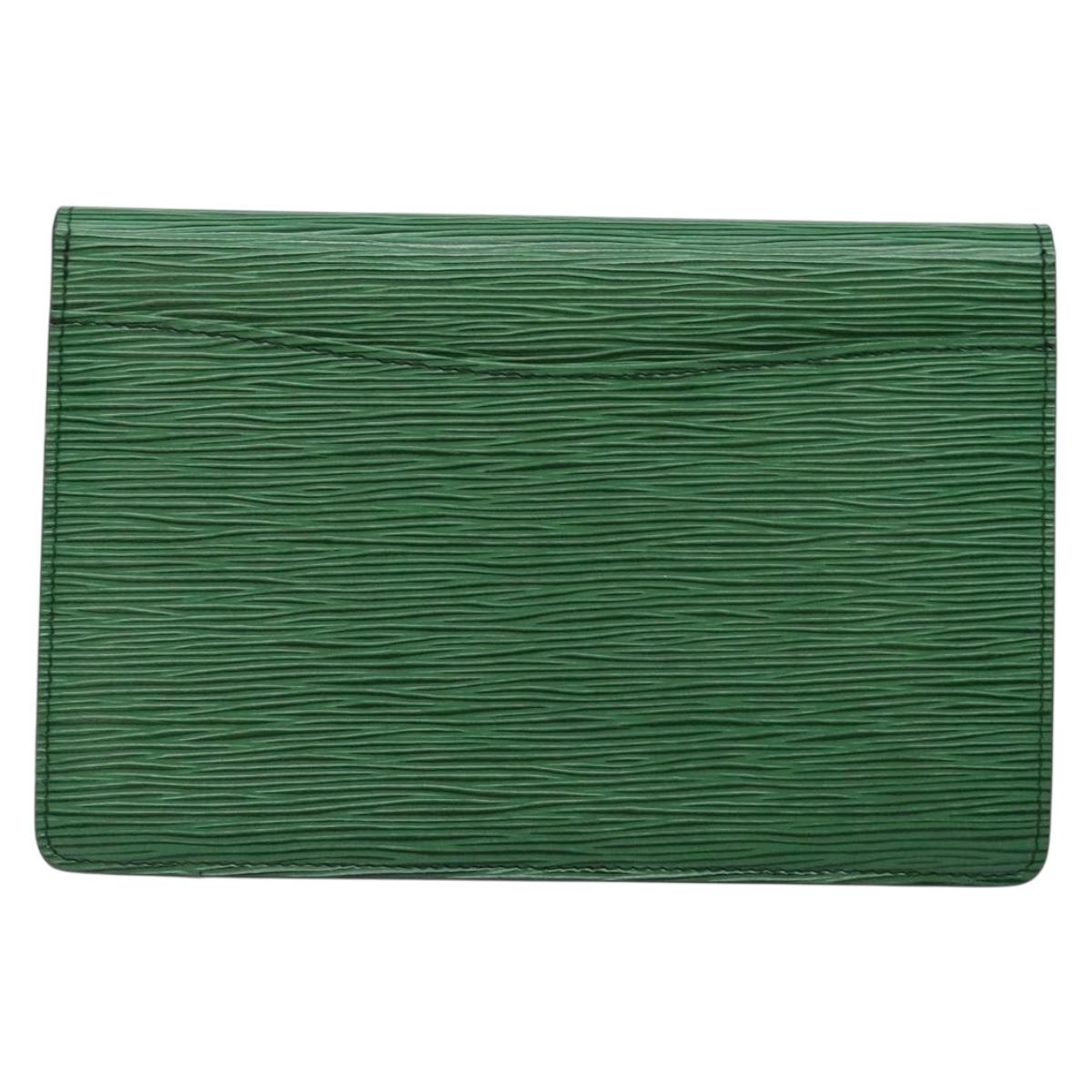 LOUIS VUITTON Epi Montaigne 23 Clutch Bag Green M52664 LV Auth 129609