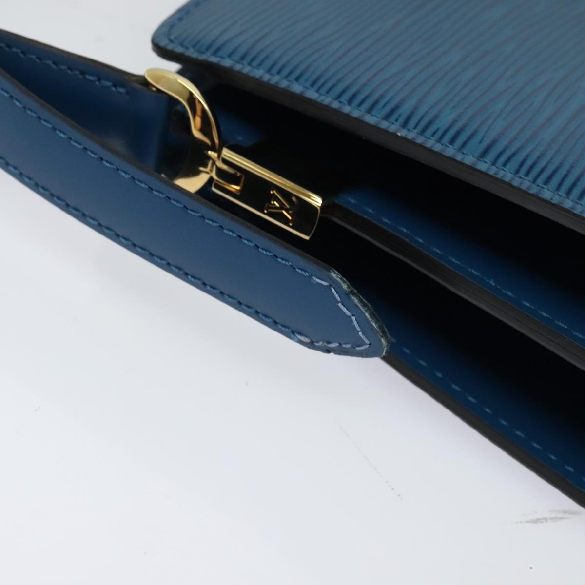 LOUIS VUITTON Epi Capuchin Shoulder Bag Blue M52345 LV Auth 129901