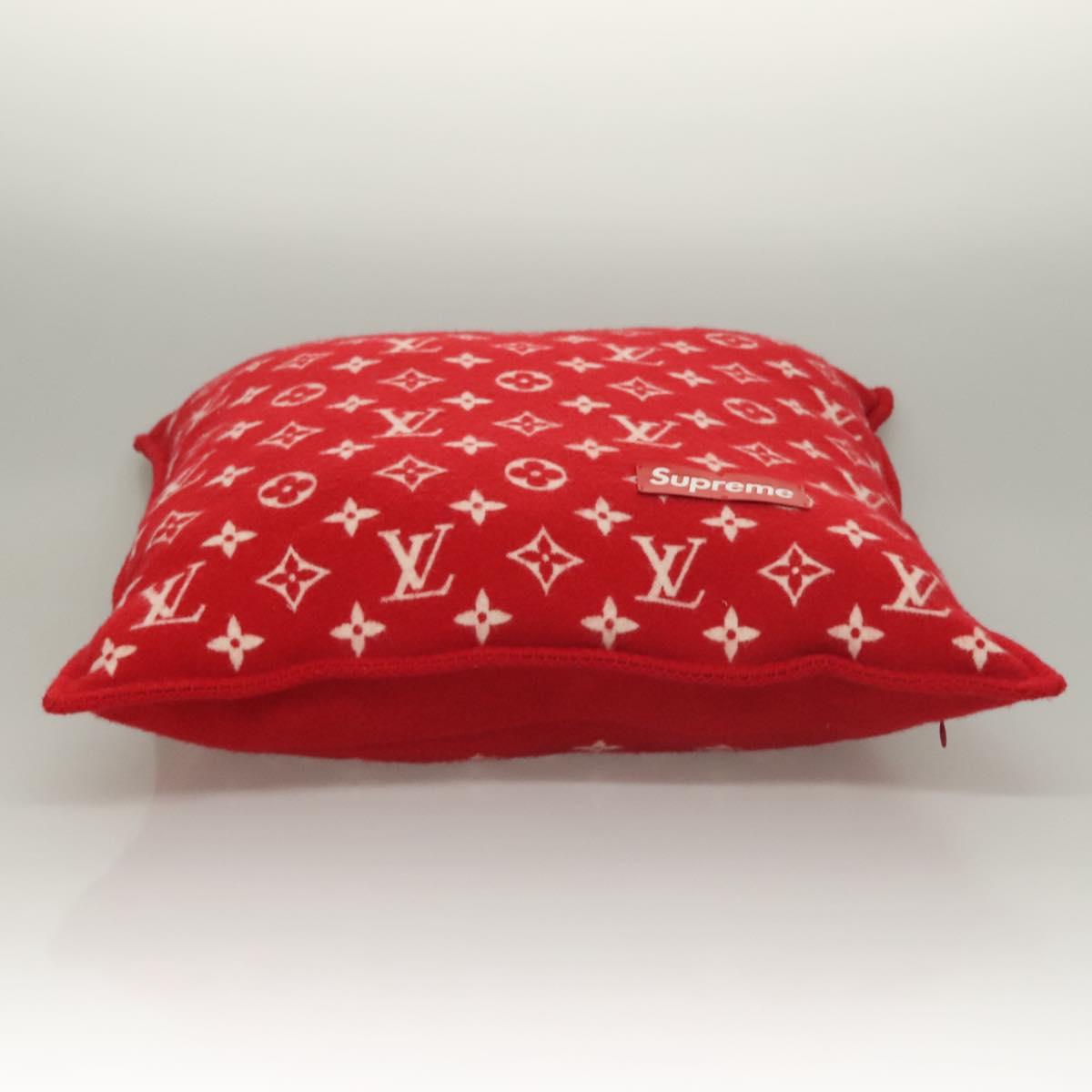 LOUIS VUITTON Pillow Cushion Wool Red MP1886 LV Auth 129979M
