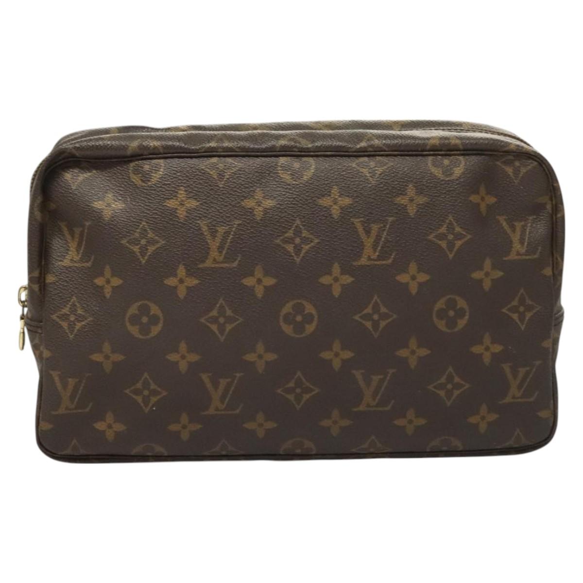 LOUIS VUITTON Monogram Trousse Toilette 28 Clutch Bag M47522 LV Auth 130053
