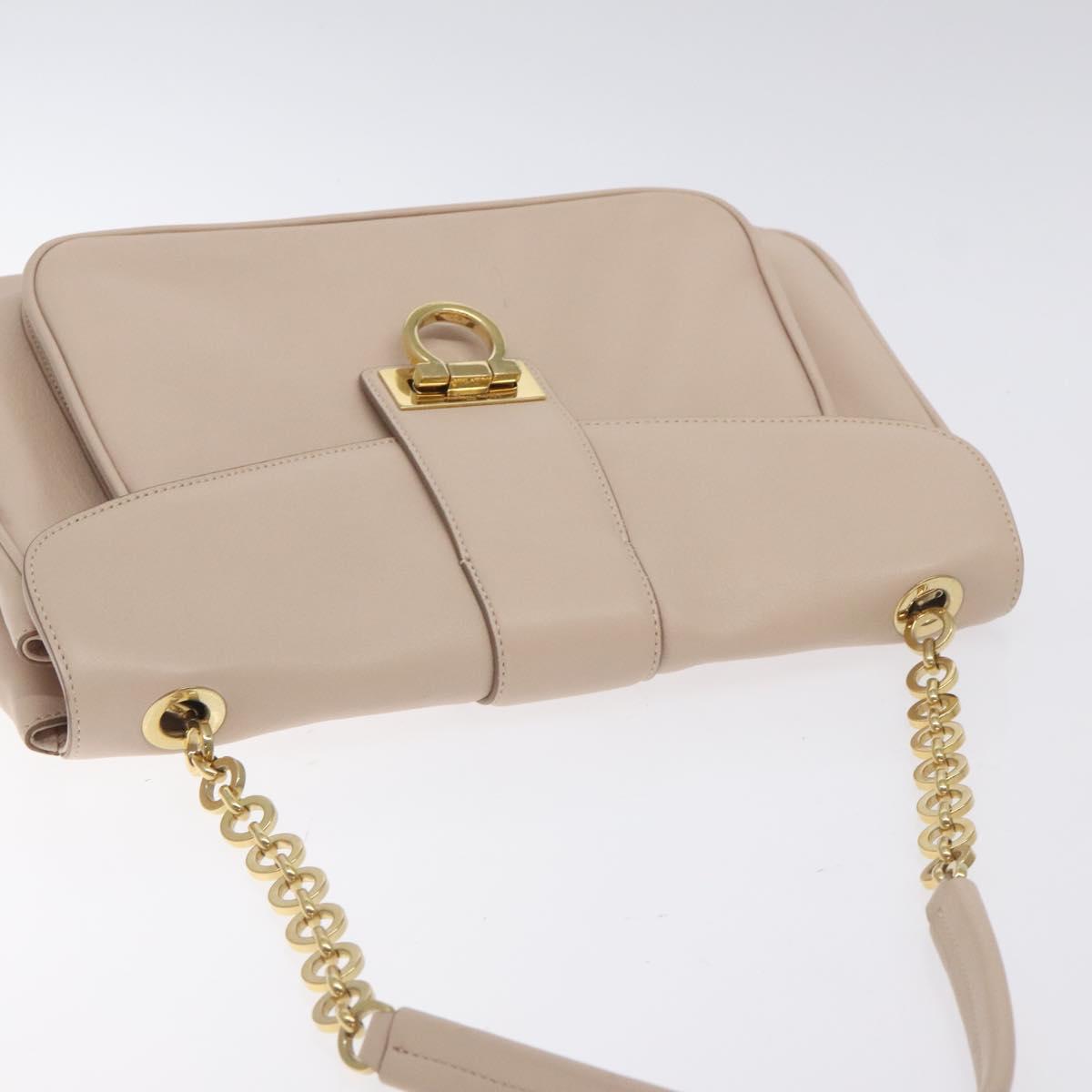 Salvatore Ferragamo Chain Gancini Shoulder Bag Leather Beige Gold Auth 130371