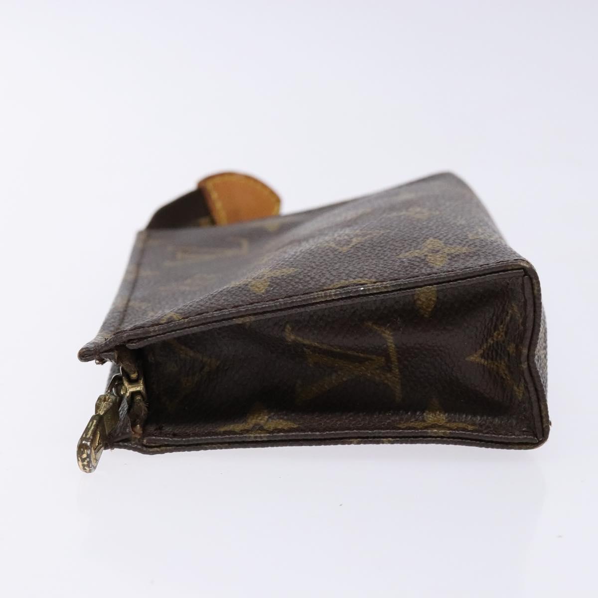 LOUIS VUITTON Monogram Poche Toilette 15 Pouch M47546 LV Auth 130707