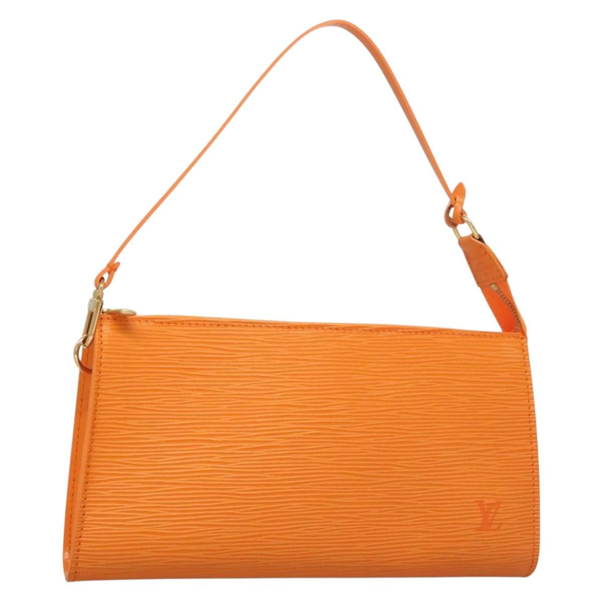 LOUIS VUITTON Epi Pochette Accessoires Pouch Orange Mandarin M5294H Auth 130901V